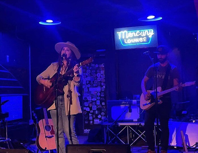 Thursday was a bucket list night getting to play at @mercuryloungetulsa . Even better that I got to open for my friend @court_patton  and play my songs with my brother @slategarrett . It was an awesome evening and I got to meet so many great people!!