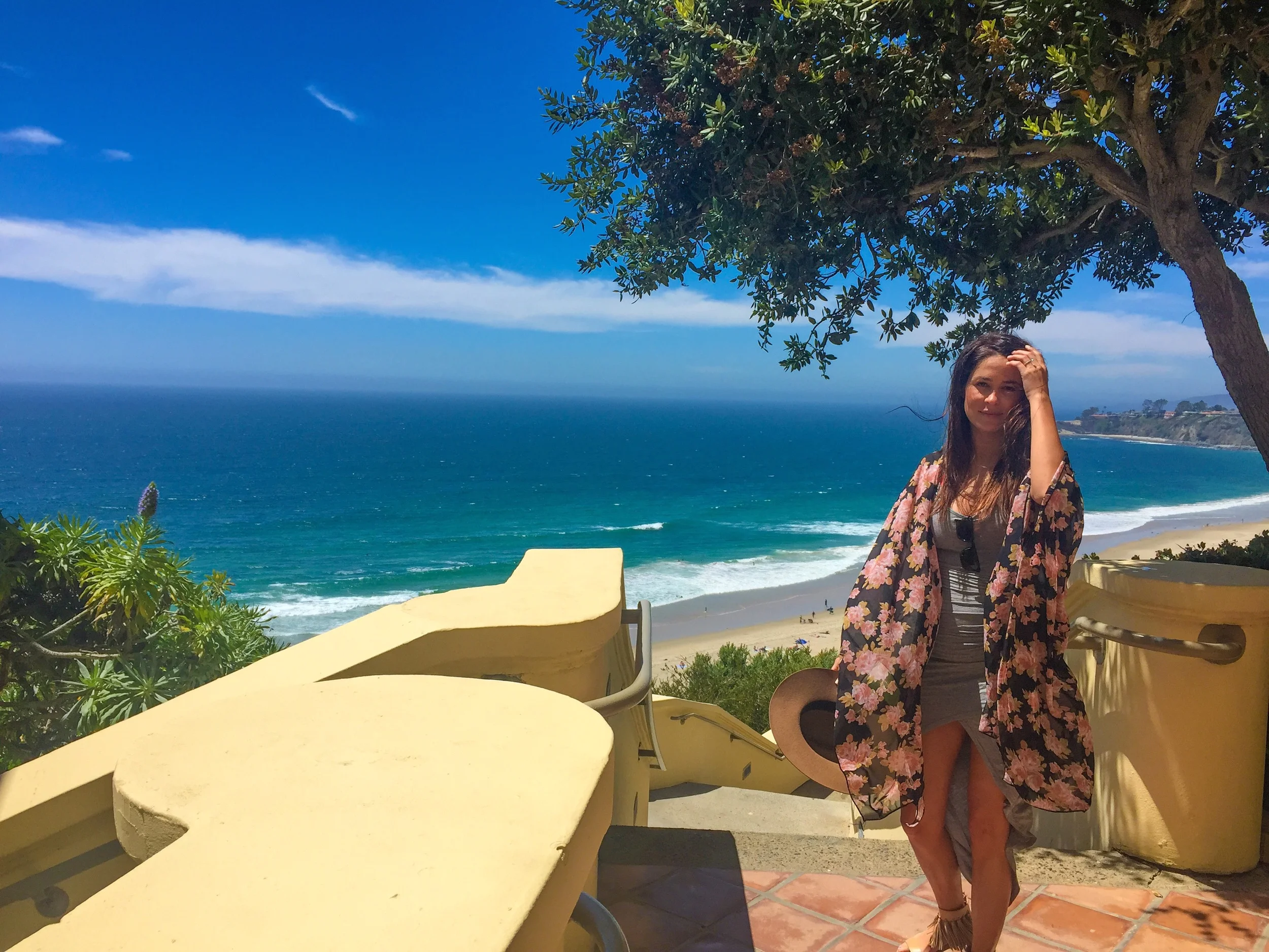 this beachy look is everything