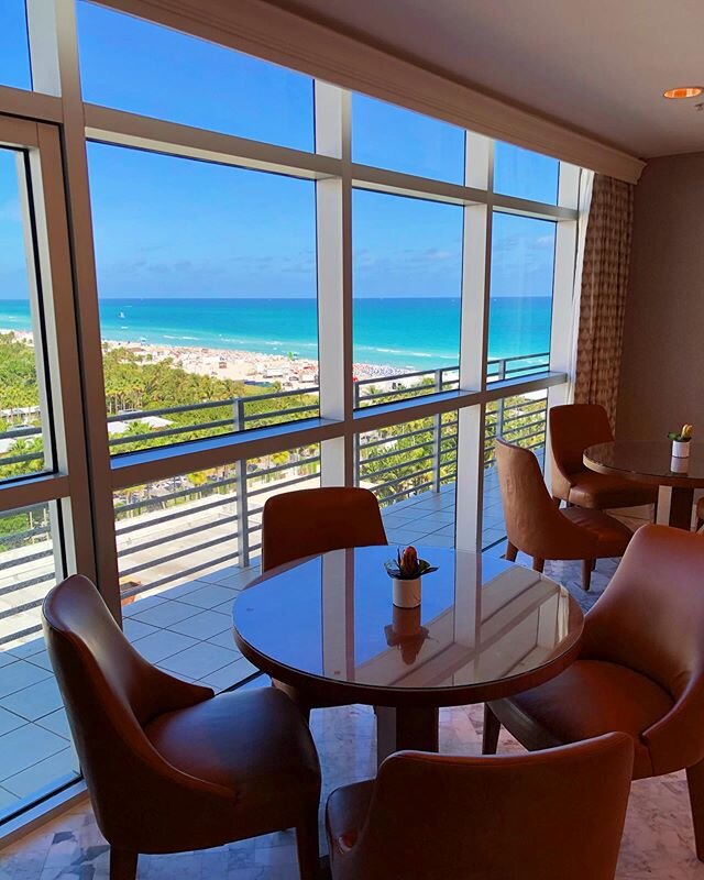 I would highly recommend booking a Club Floor room because you not only get sweeping high floor views of the beach, but you also get access to a private lounge for complimentary drinks, food and personalized concierge service. The Ritz Carlton South 