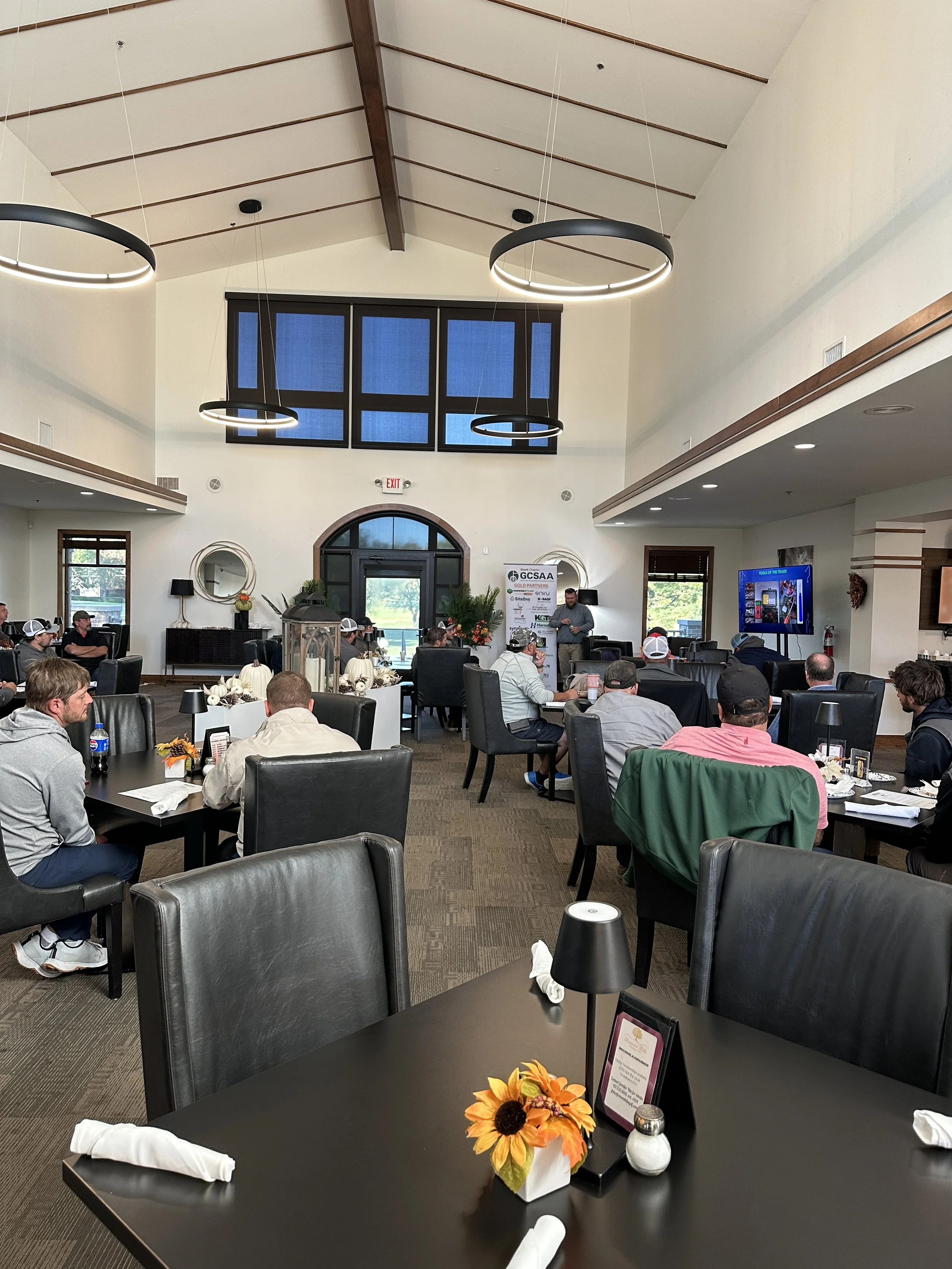 meeting attendees 2.JPG