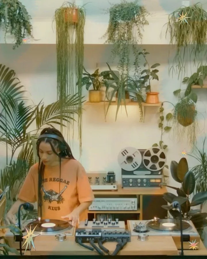 Bonanza isn&rsquo;t only about house techno and electronica.

Over the years we&rsquo;ve been delving deeper into a multitude of styles to make you move your hips. We started out with perreo and reggaeton through a Colombian lens a few years back, bu