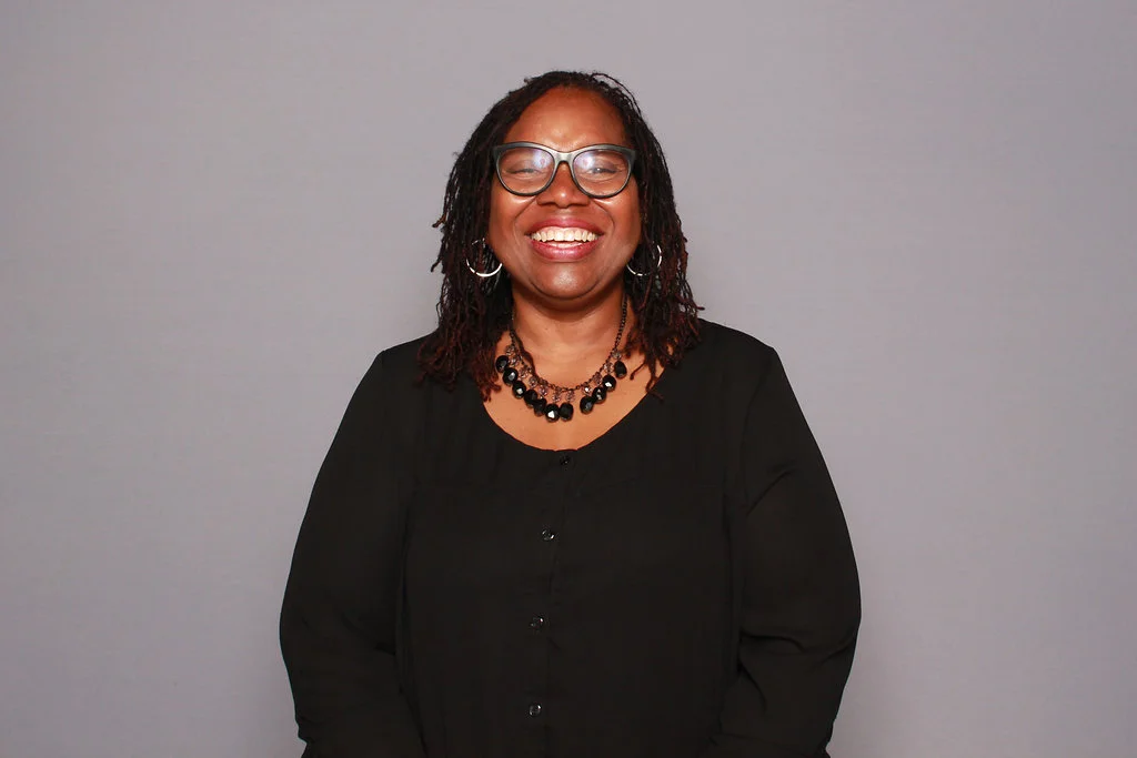 OhHappyDayBooth-DressforSuccessHeadshots-113.jpg