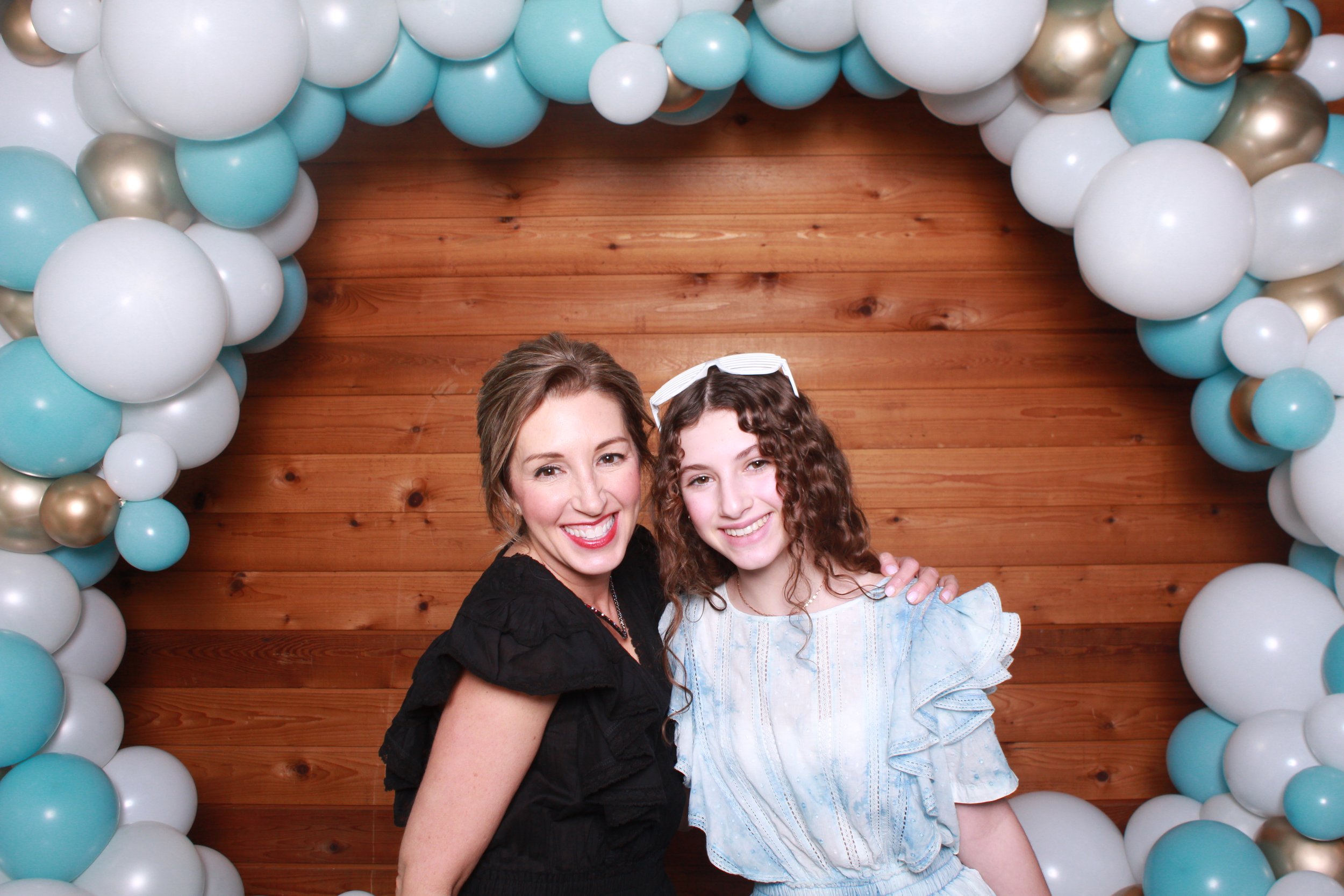 5-great-bat-mitzvah-themes-and-bar-mitzvah-themes-oh-happy-day-booth