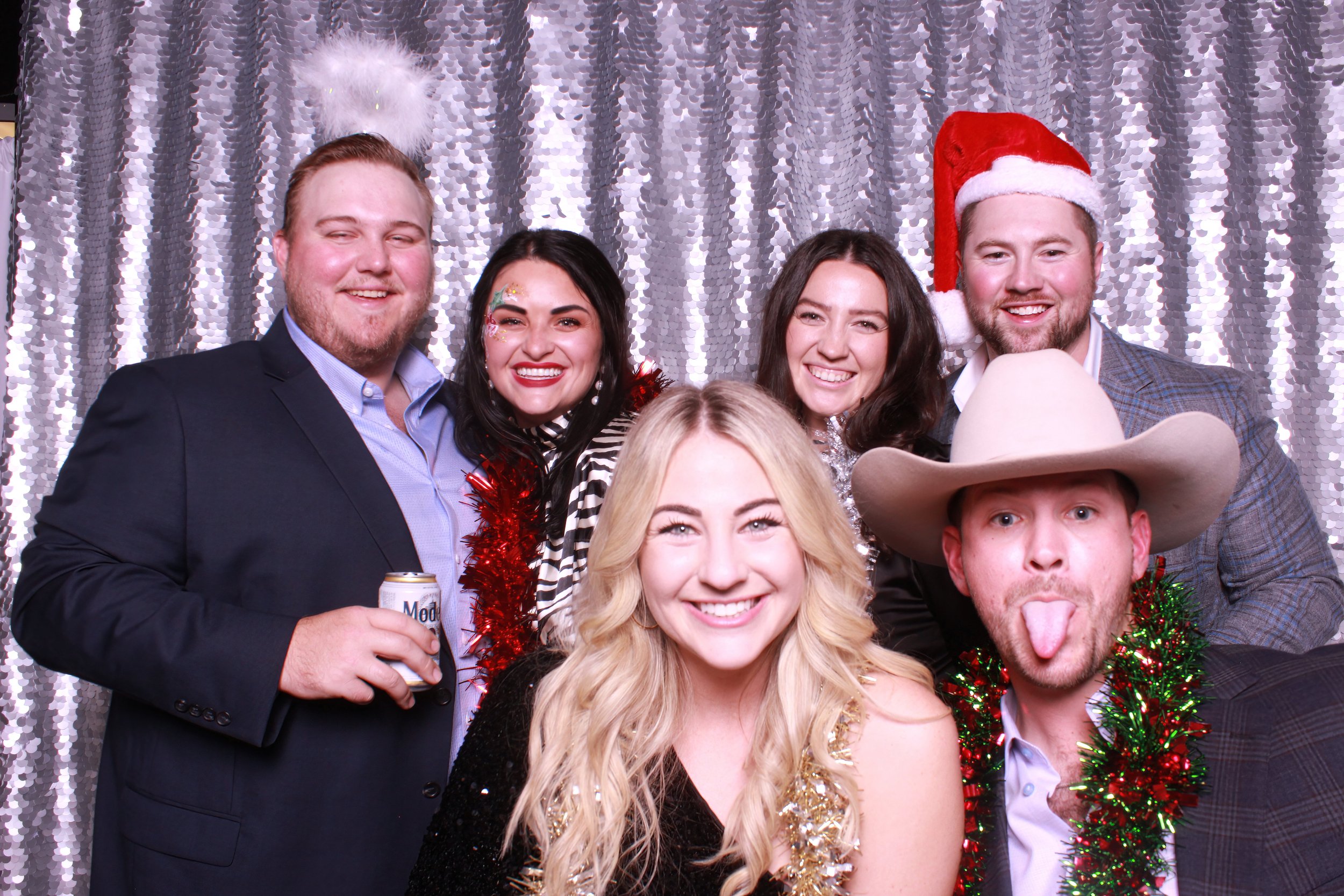 PEERLESS HOLIDAY PARTY