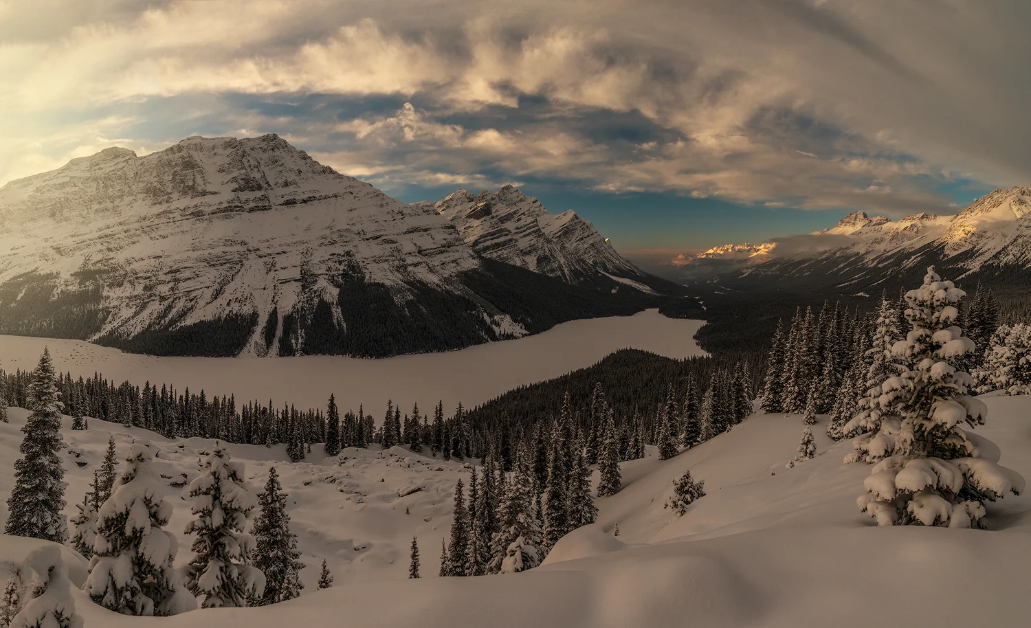 _DSC4266-PEYTO3Pano-copy4.jpg
