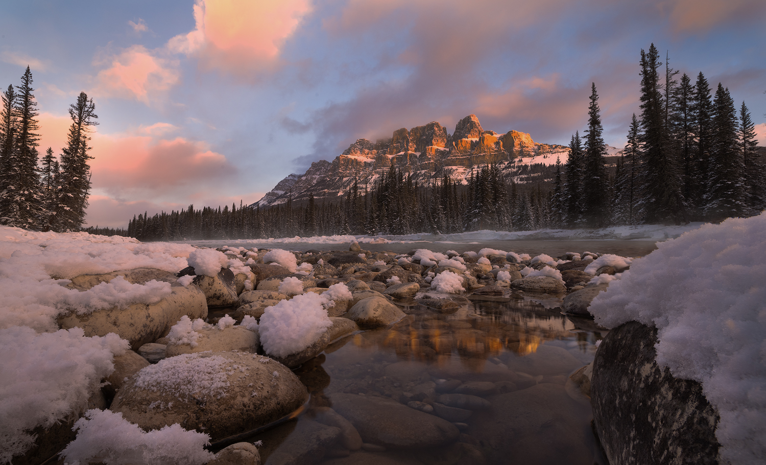 CASTLE-SR-1500PX-2-LESS-SATUR.jpg