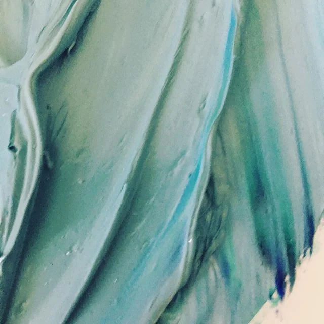 // NEXT COLOR // The next layer, the color of water and the color I feel and see when I listen to @simritkaur Forever grateful 🙏 #yogamusic #mystical #aquawaves #oilpaint #colormeditation #layeronlayer #pnwart #colorinspiration #oilpainting #oiloncanvas #artforthesoul #meditationart #abstractart #abstractpainting #abstractartist #oceancolors #art #artist #artistworld #artcollectors #acreativelife #coastalart #artforinteriors #natureinspired #danielsmithartistsmaterials #art #workingartist #interiordesign #seattleartist