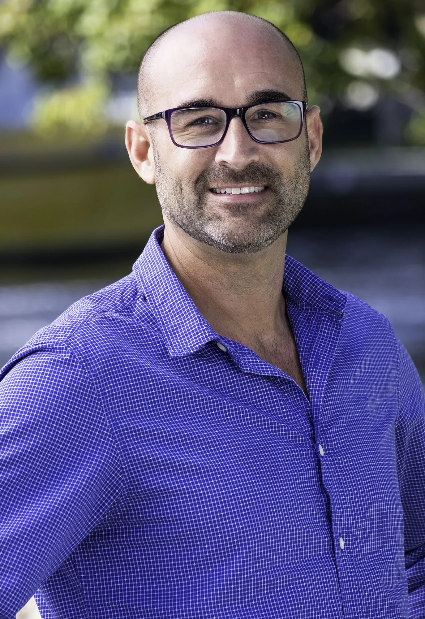 Headshot 4A WEB PORTFOLIO.jpg