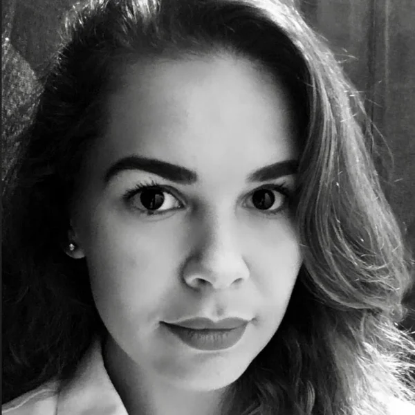 Amanda+Rodrigues+Portrait.jpg