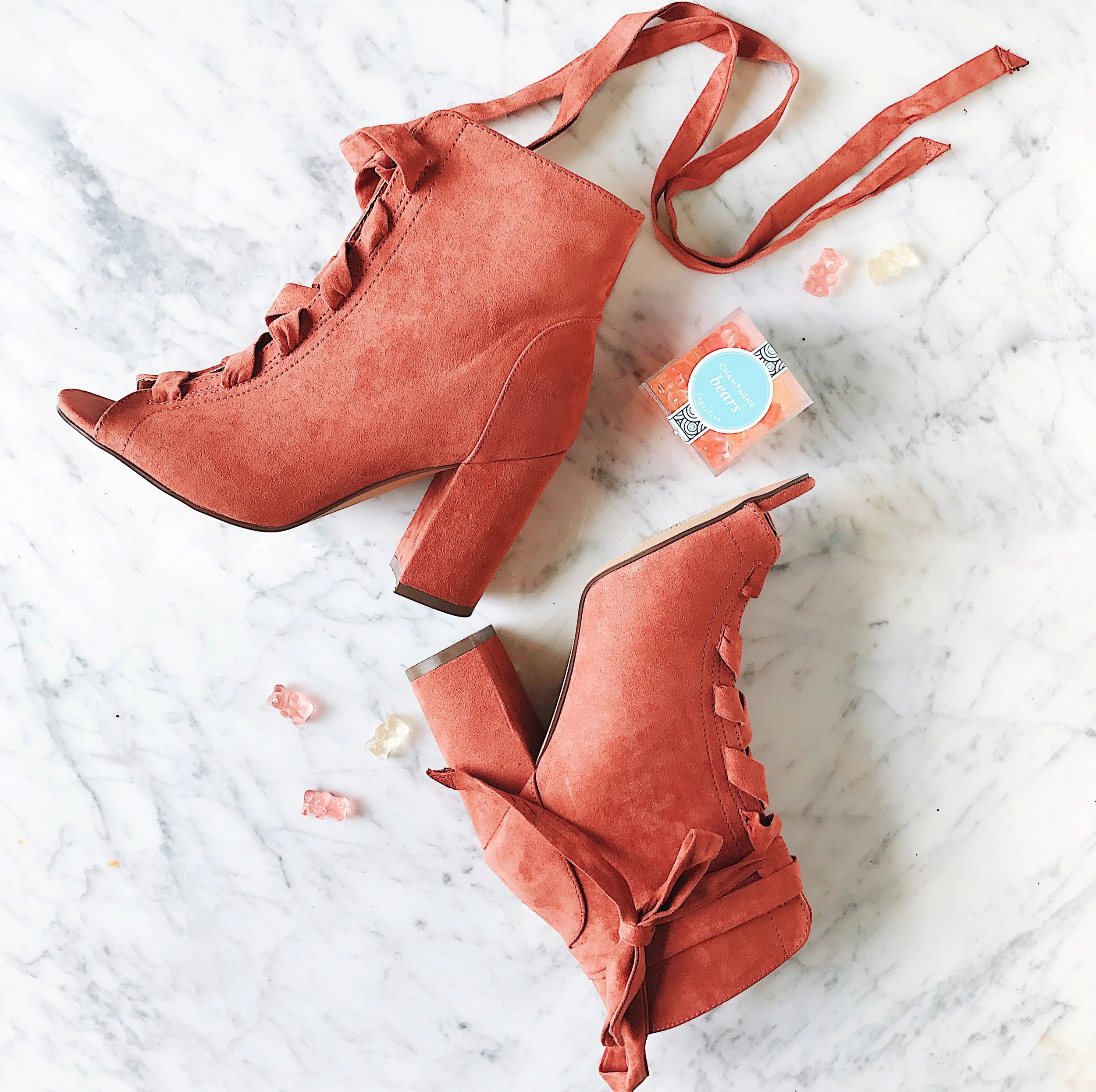 Love is in the Air: Gift Guide