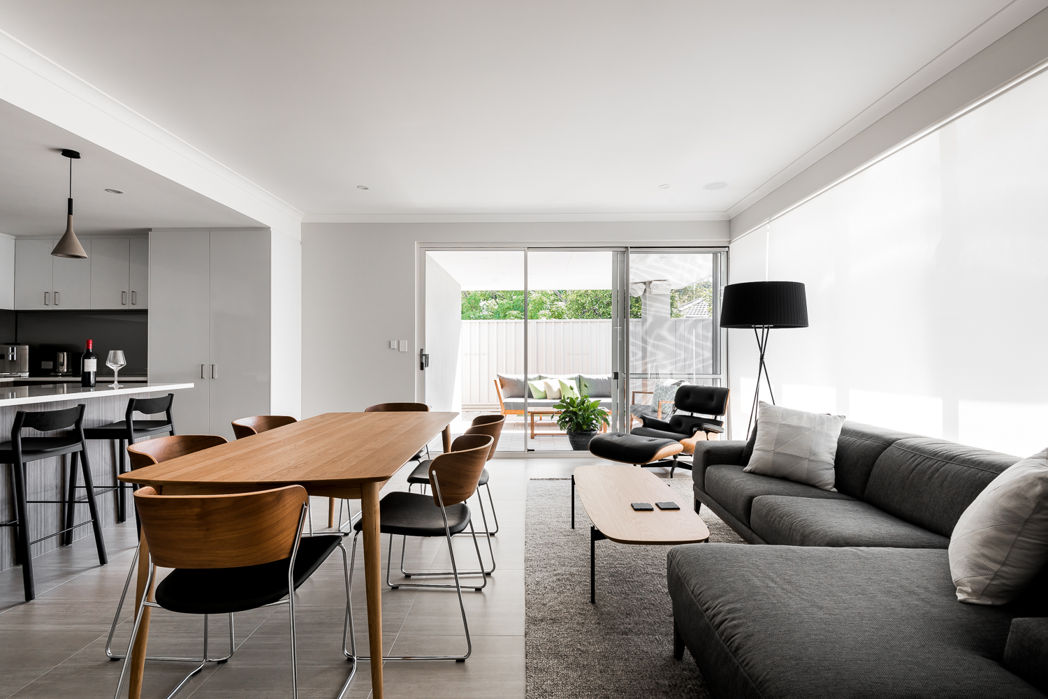 Open floor plan designed by DALECKI DESIGN