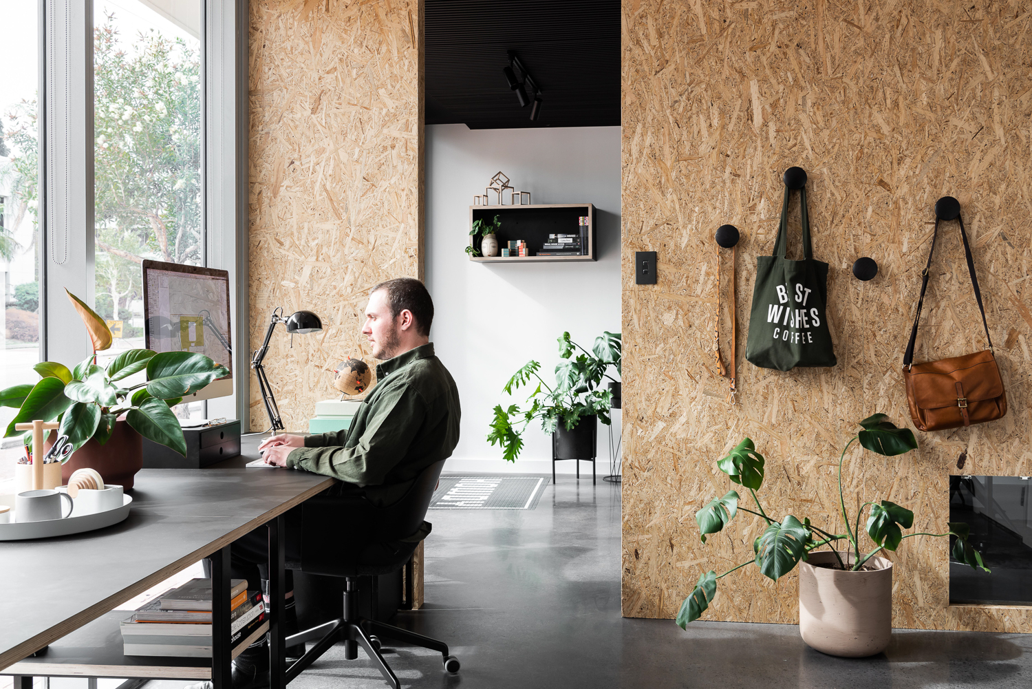 DaleckiOffice-25_LR.jpg