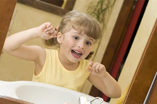 When Should I Start Flossing My Child’s Teeth?