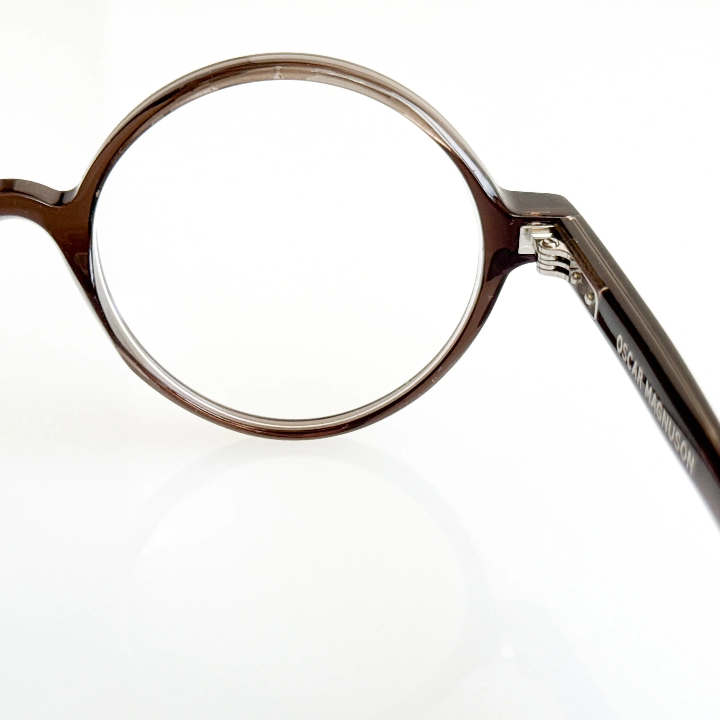 oscar-magnuson-iris-om1-urban-green-perfectly-round-eyeglass-4.jpg