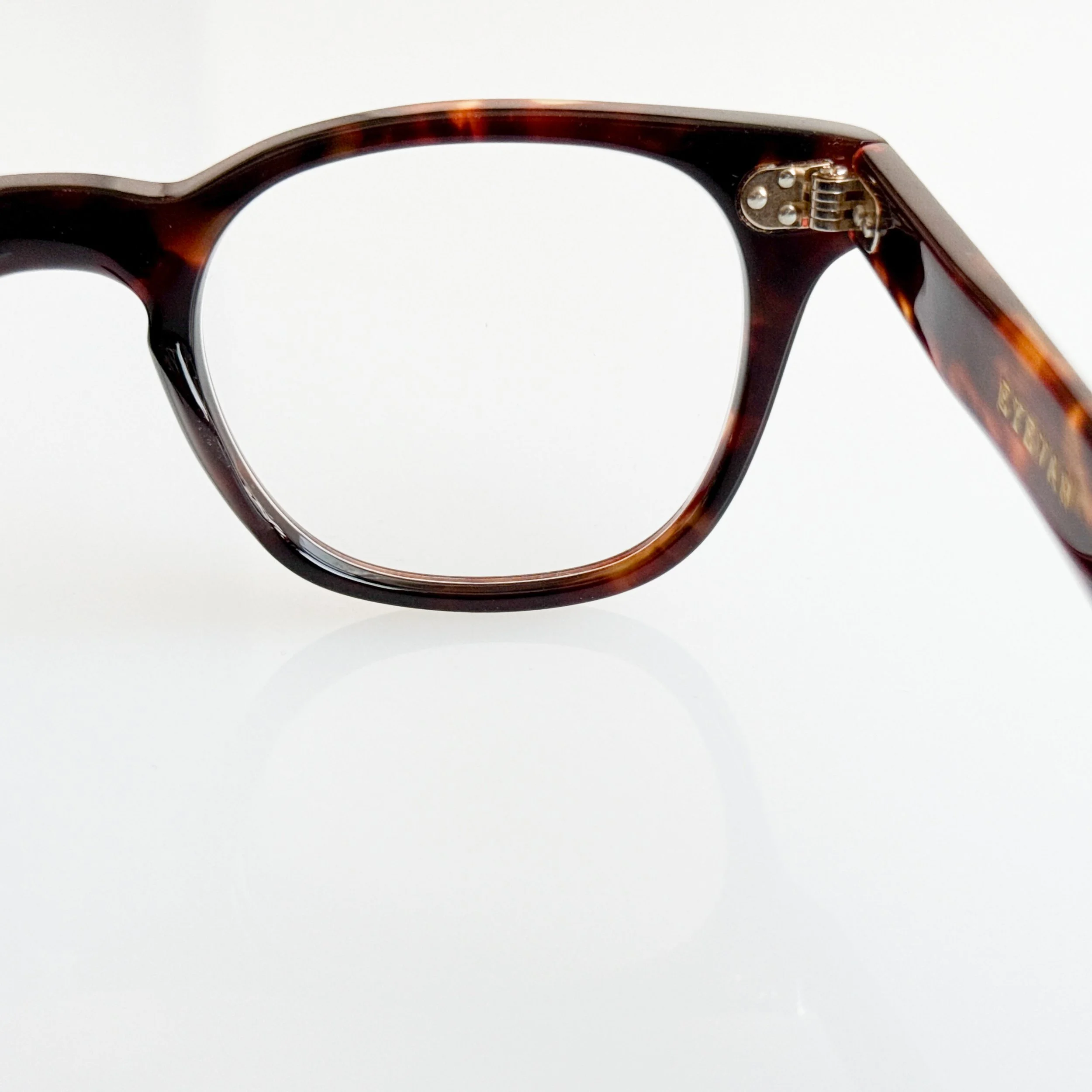eyevan-7285-womack-e-tort-garrett-leight-kinney-glasses-glco-5.jpg