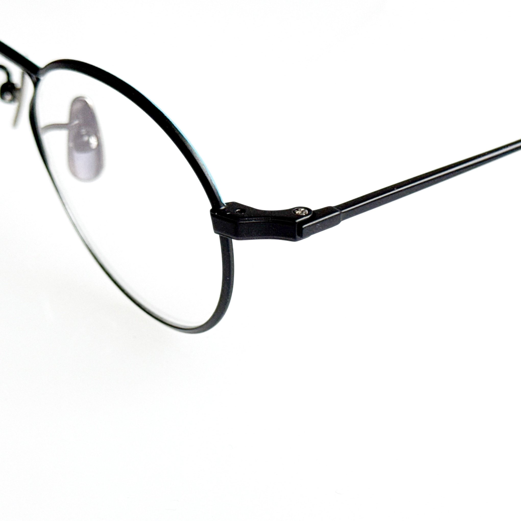 yuichi-toyama-itten-u-107-col-6-black-best-optician-chicago-5.jpg
