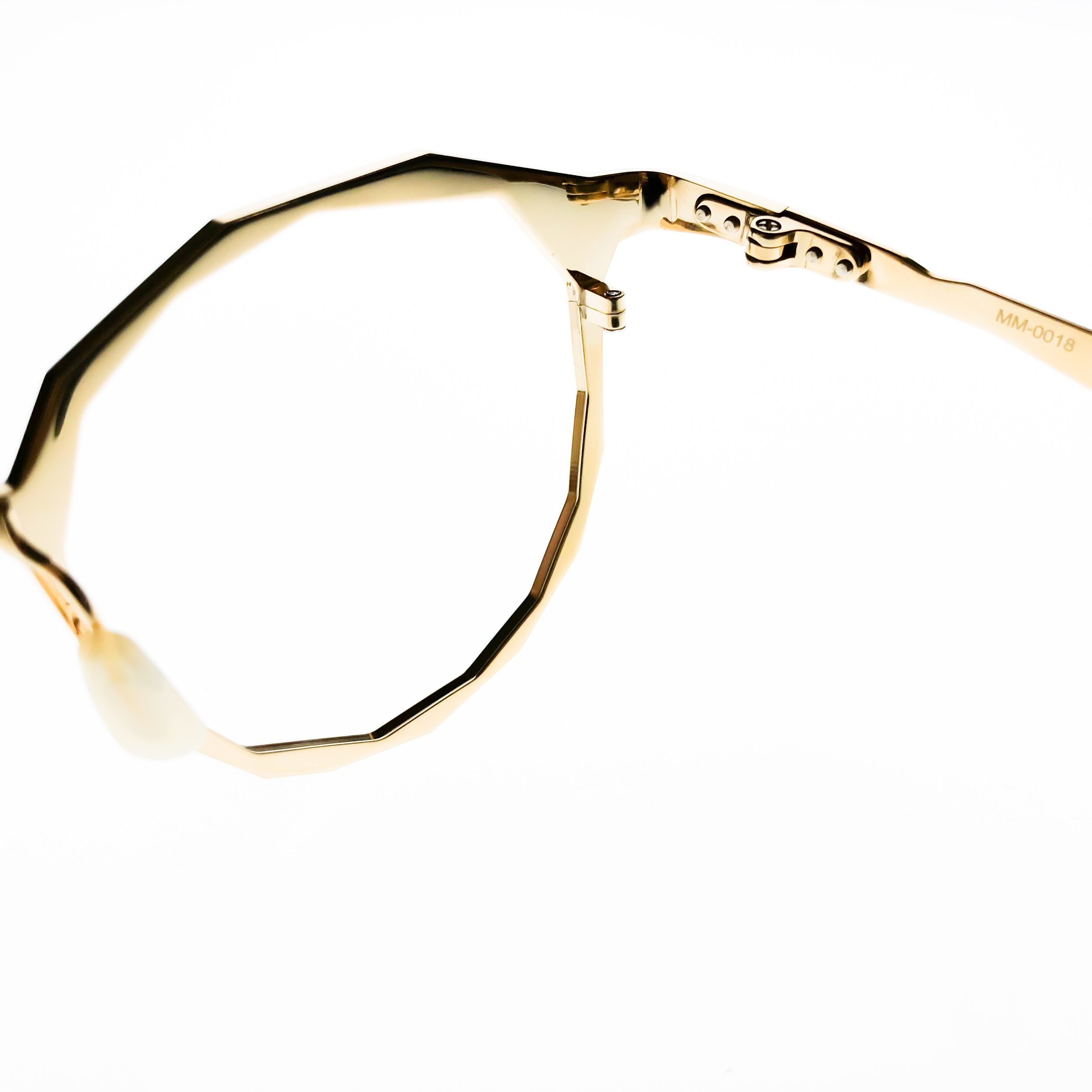 masahiro-maruyama-mm-0018-gold-asymmetrical-eyewear-style-4.JPEG