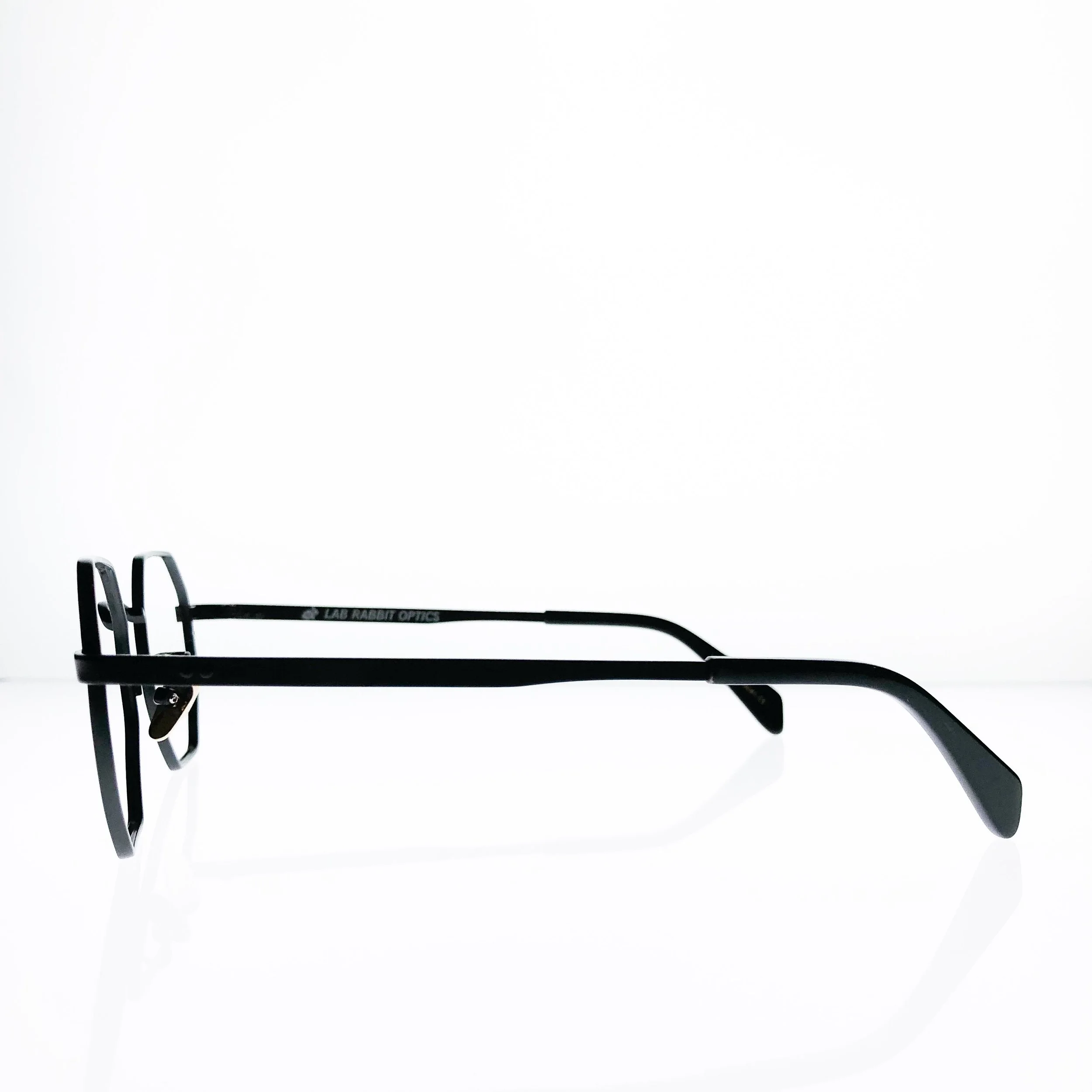 lab-rabbit-avec-matte-black-chicago-best-optical-store-shop-3.JPEG
