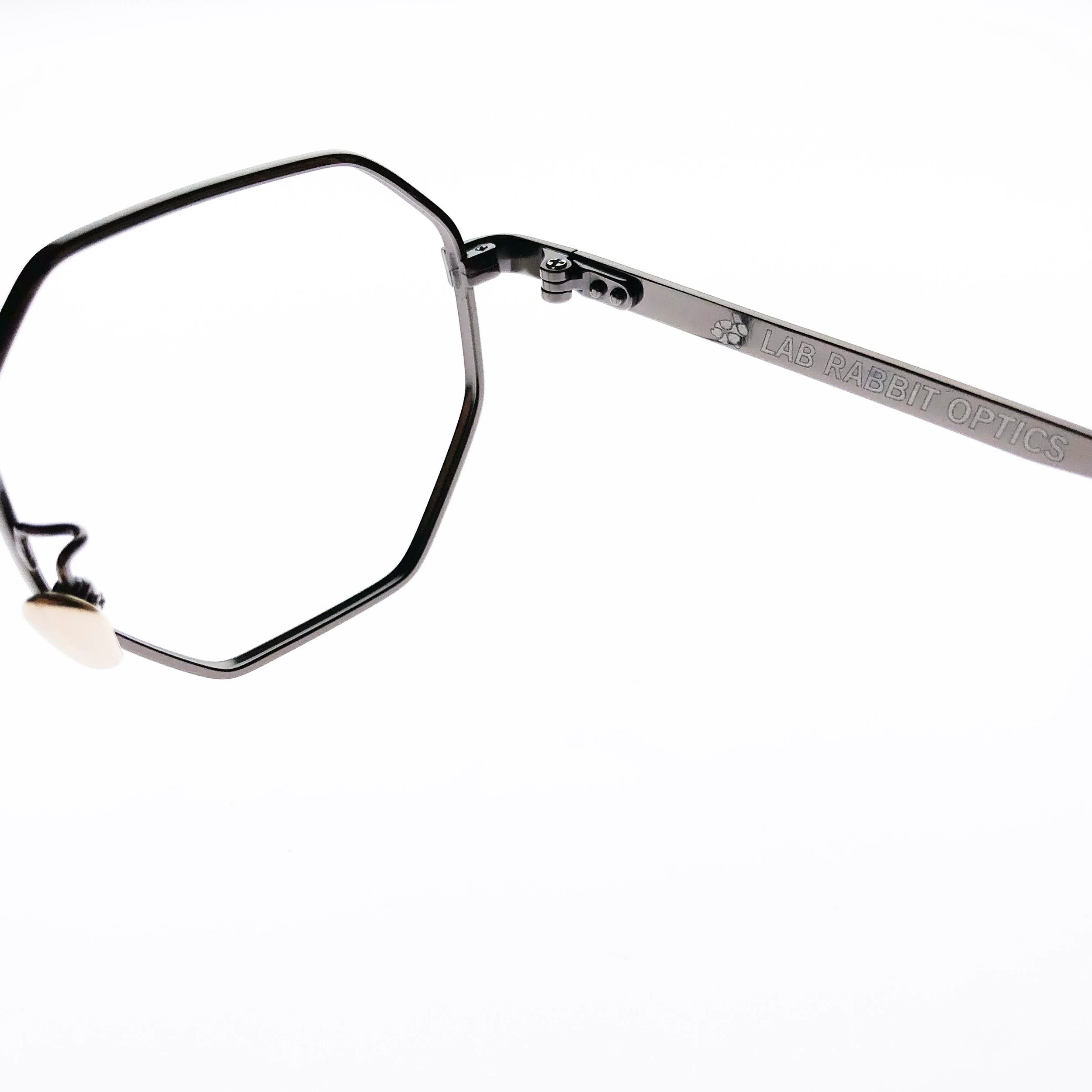 lab-rabbit-avec-gun-metal-vintage-style-frames-eyeglasses-4.JPEG