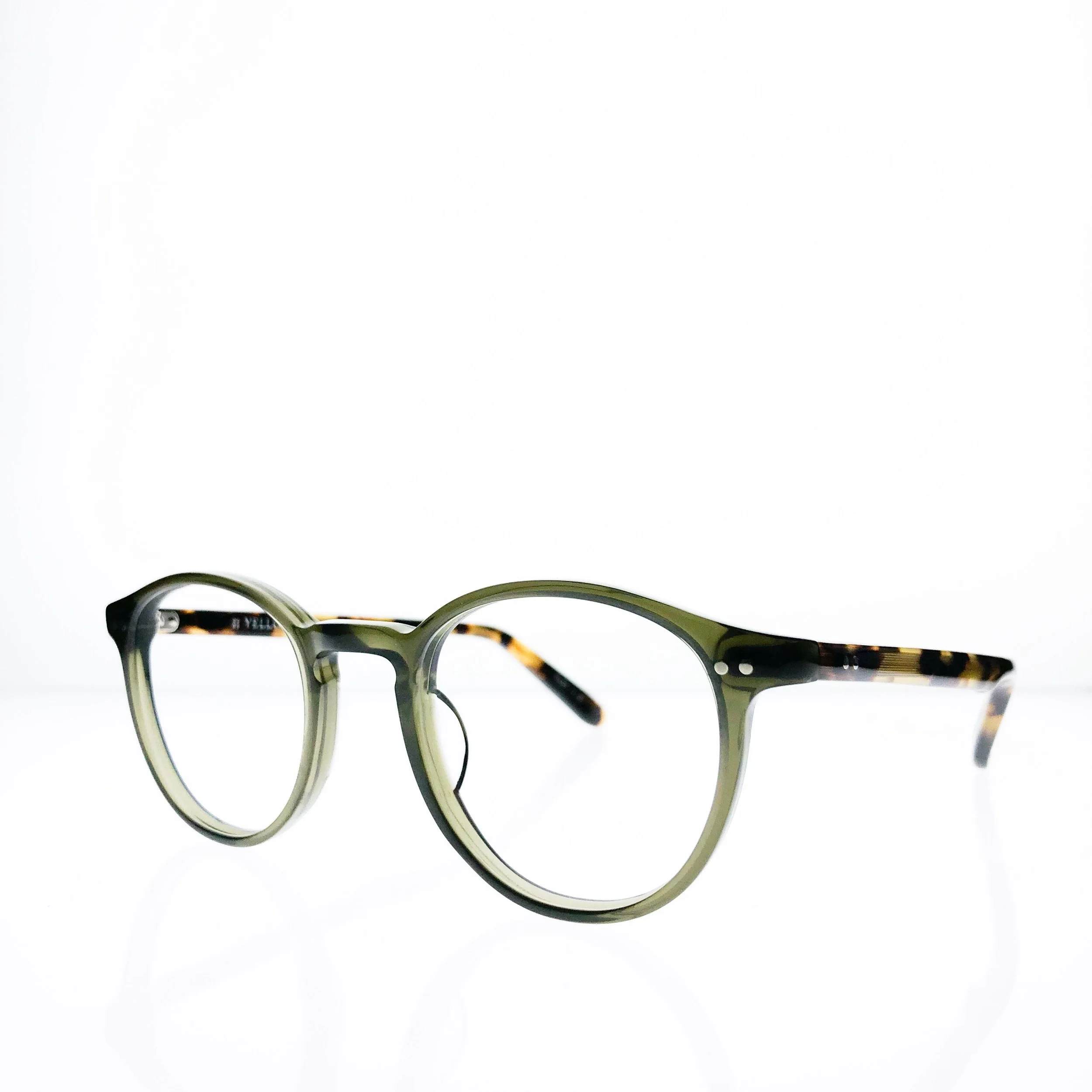 yellows-plus-clem-yellowish-green-classical-havana-online-2.JPEG