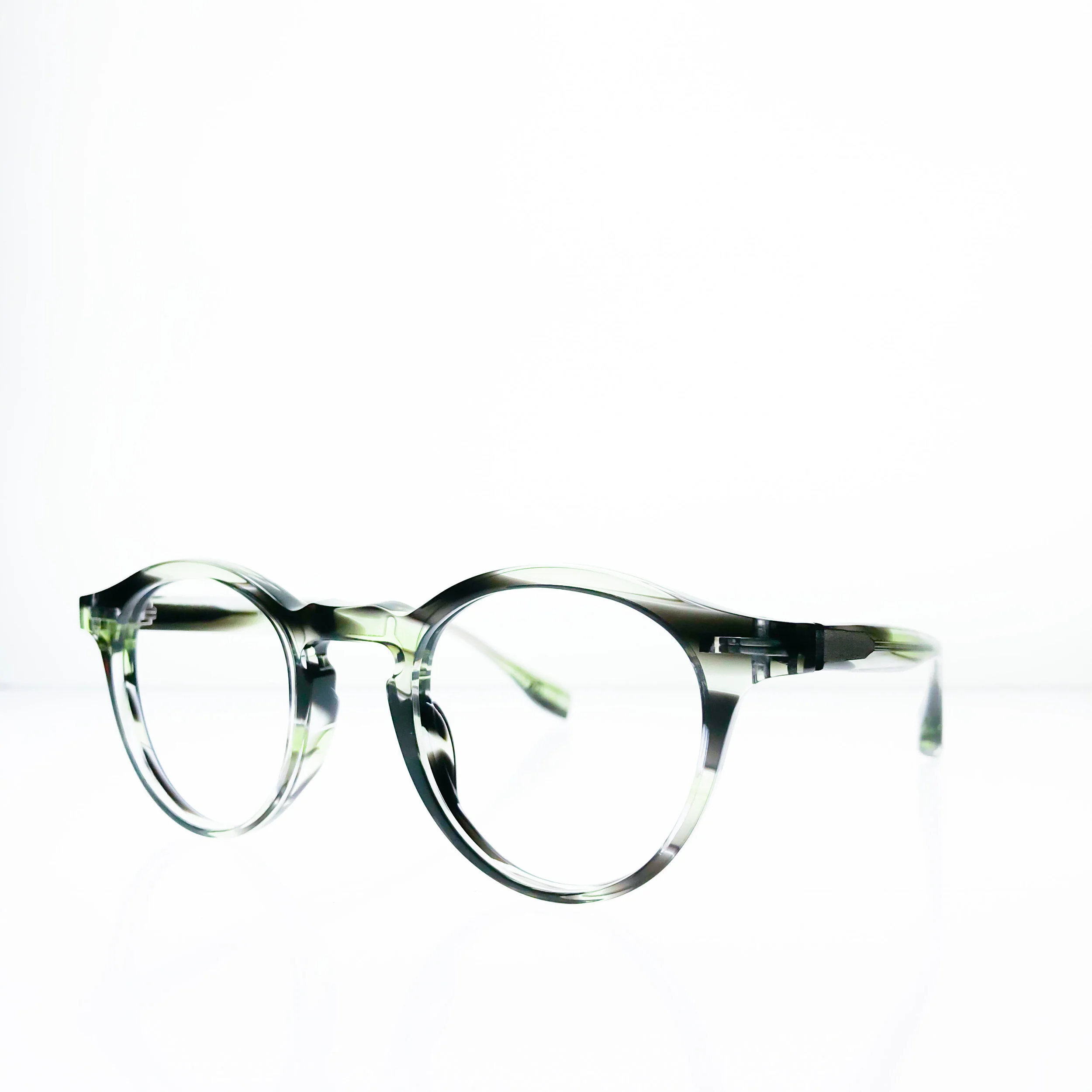 factory900-retro-rf-302-clear-green-sasa-col-563-chicago-2.JPEG