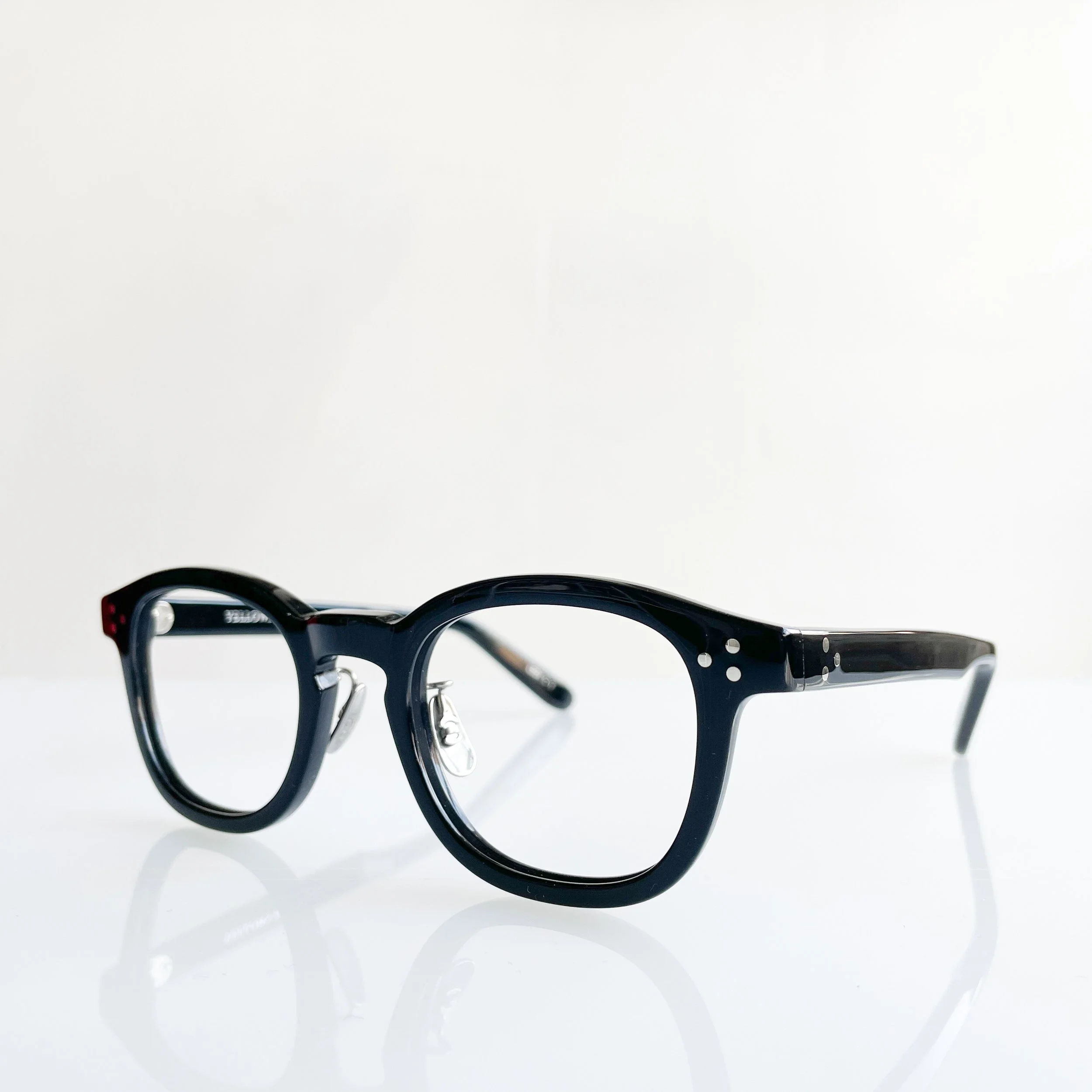 yellows-plus-leon-black-c-1-michael-caine-glasses-thick-2.JPEG