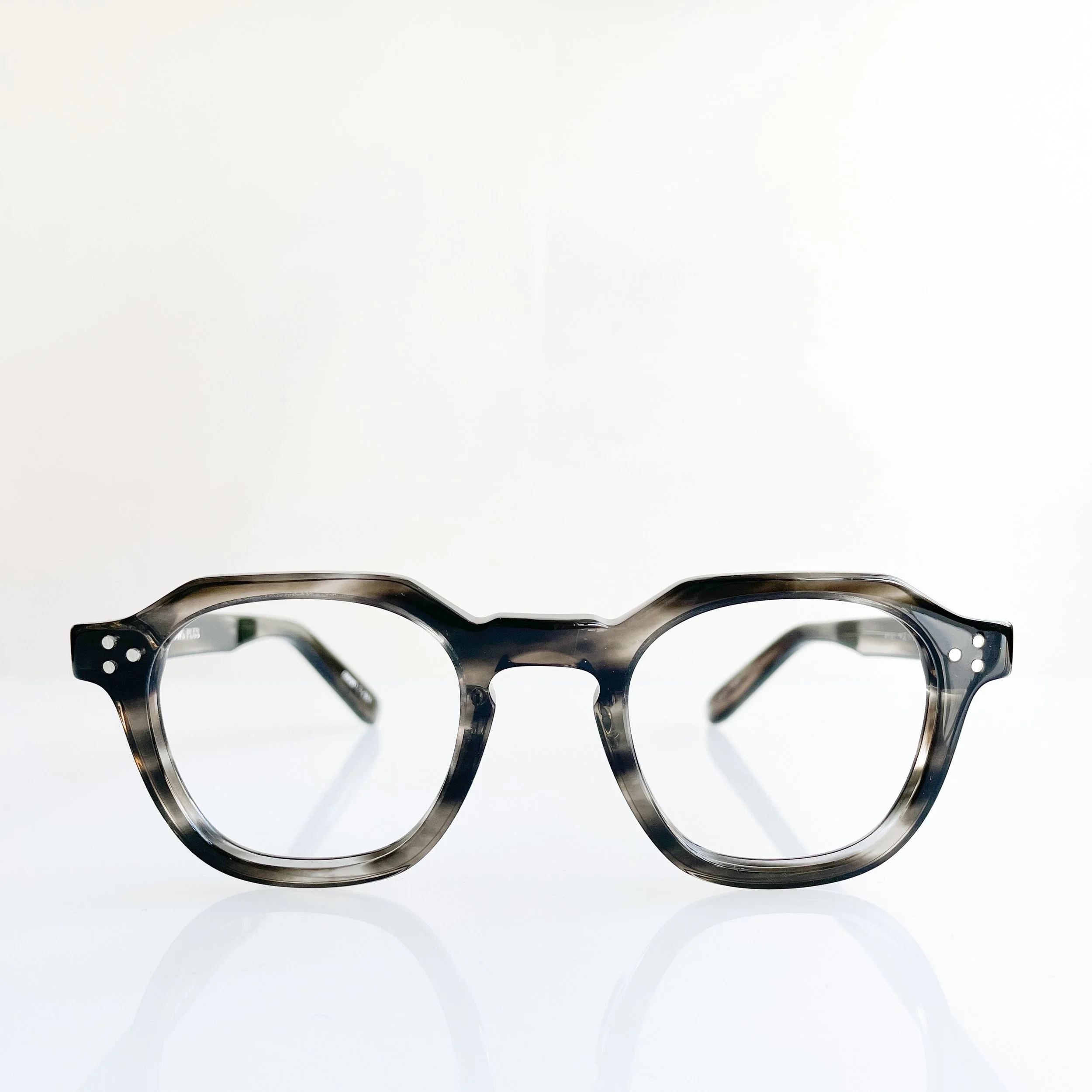 yellows-plus-grant-grey-turtle-c-434-best-chunky-frames.JPEG