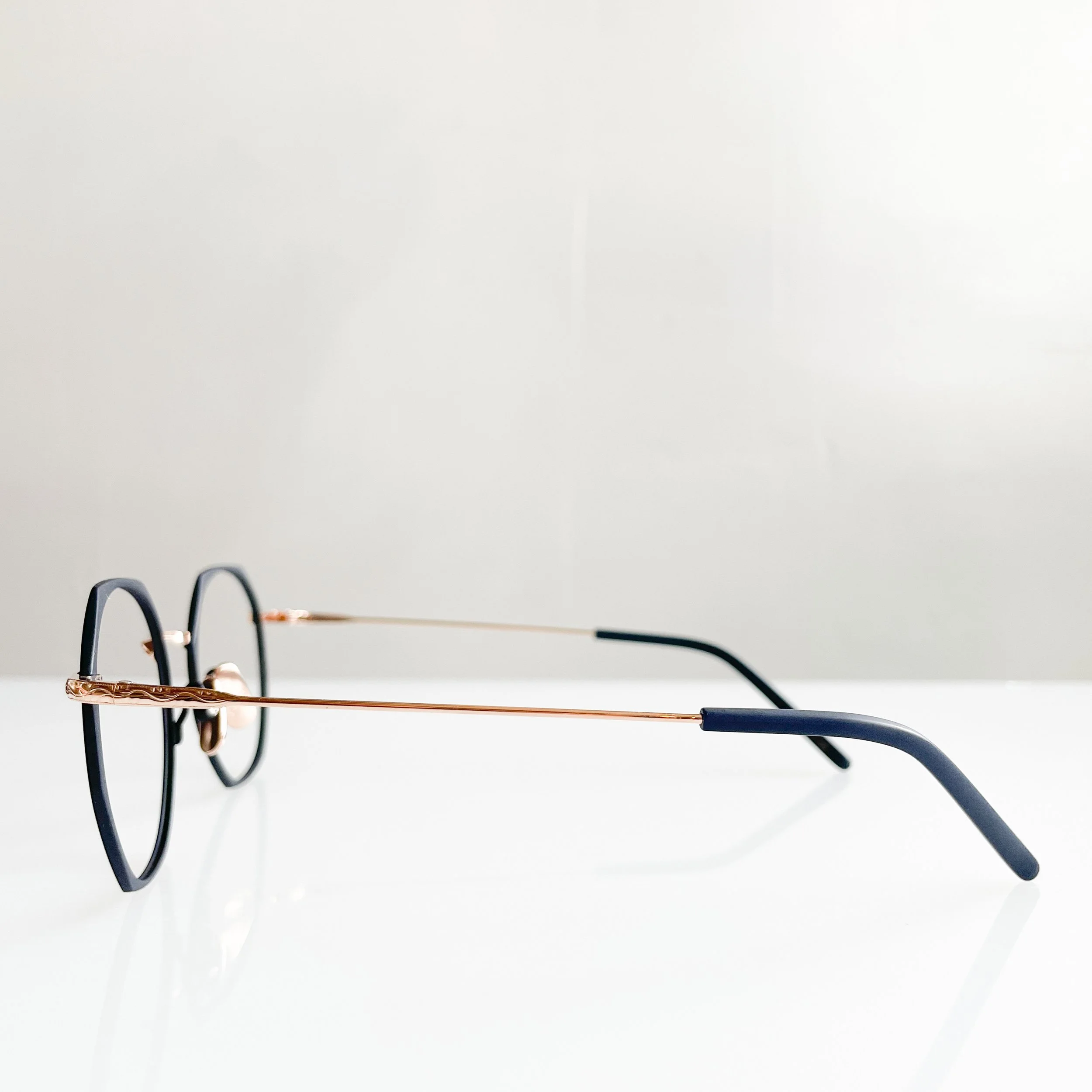 yellows-plus-maggy-c18r-matte-navy-octagonal-glasses-frames-3.jpg