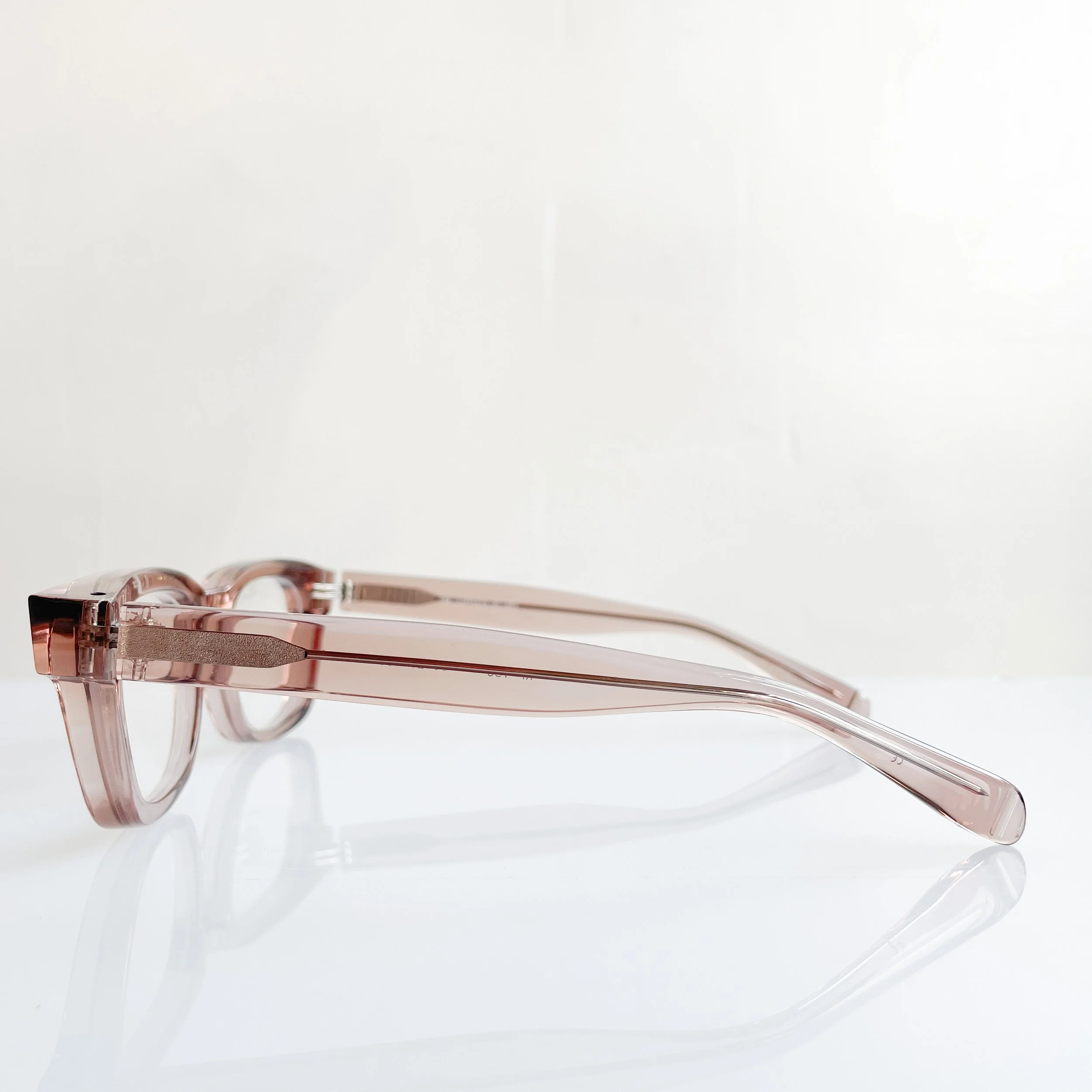 factory-900-retro-rf-150-col-895-clear-pink-glasses-frames-3.jpg