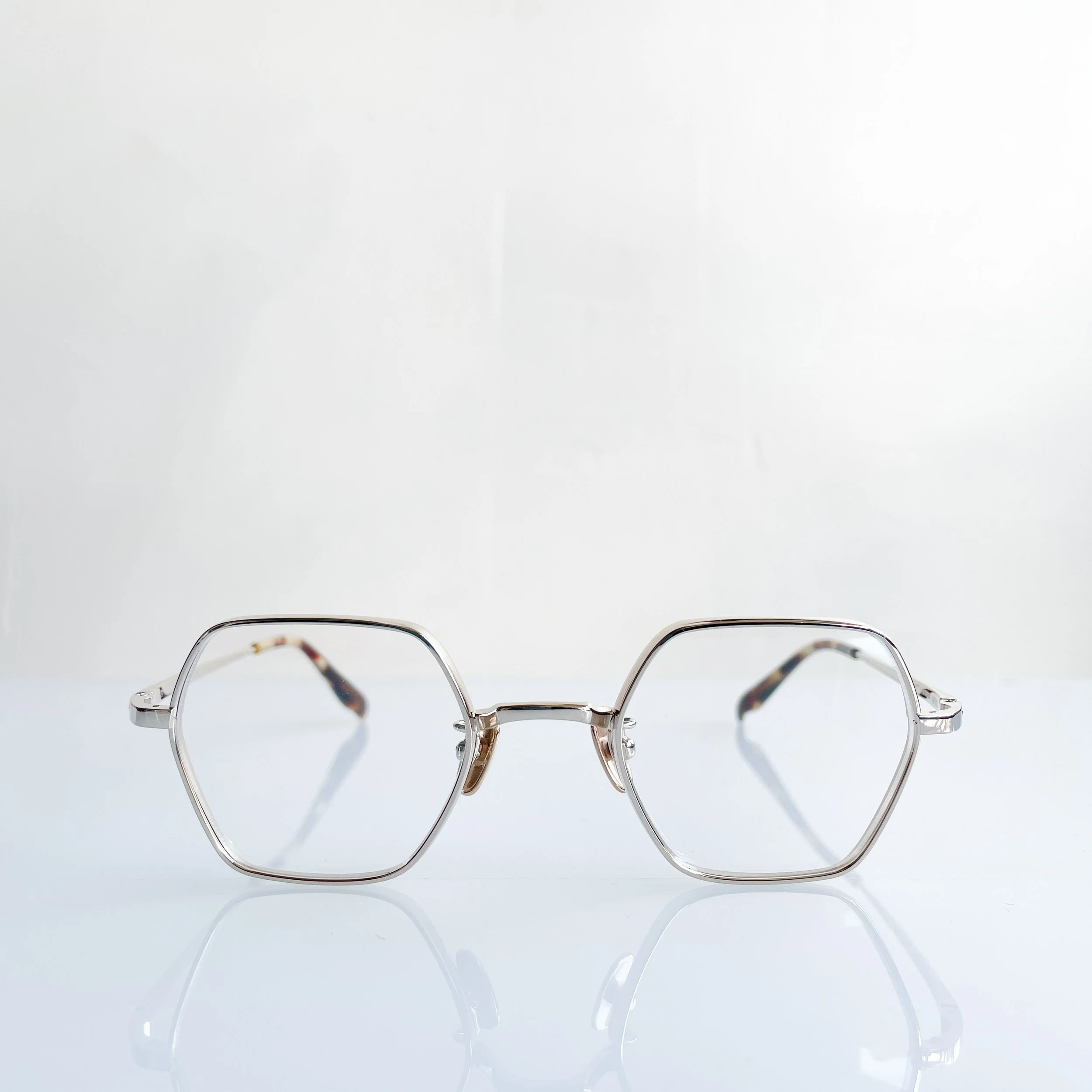 titanos-factory900-mf-005-col-01-gold-hexagon-metal-glasses.jpg