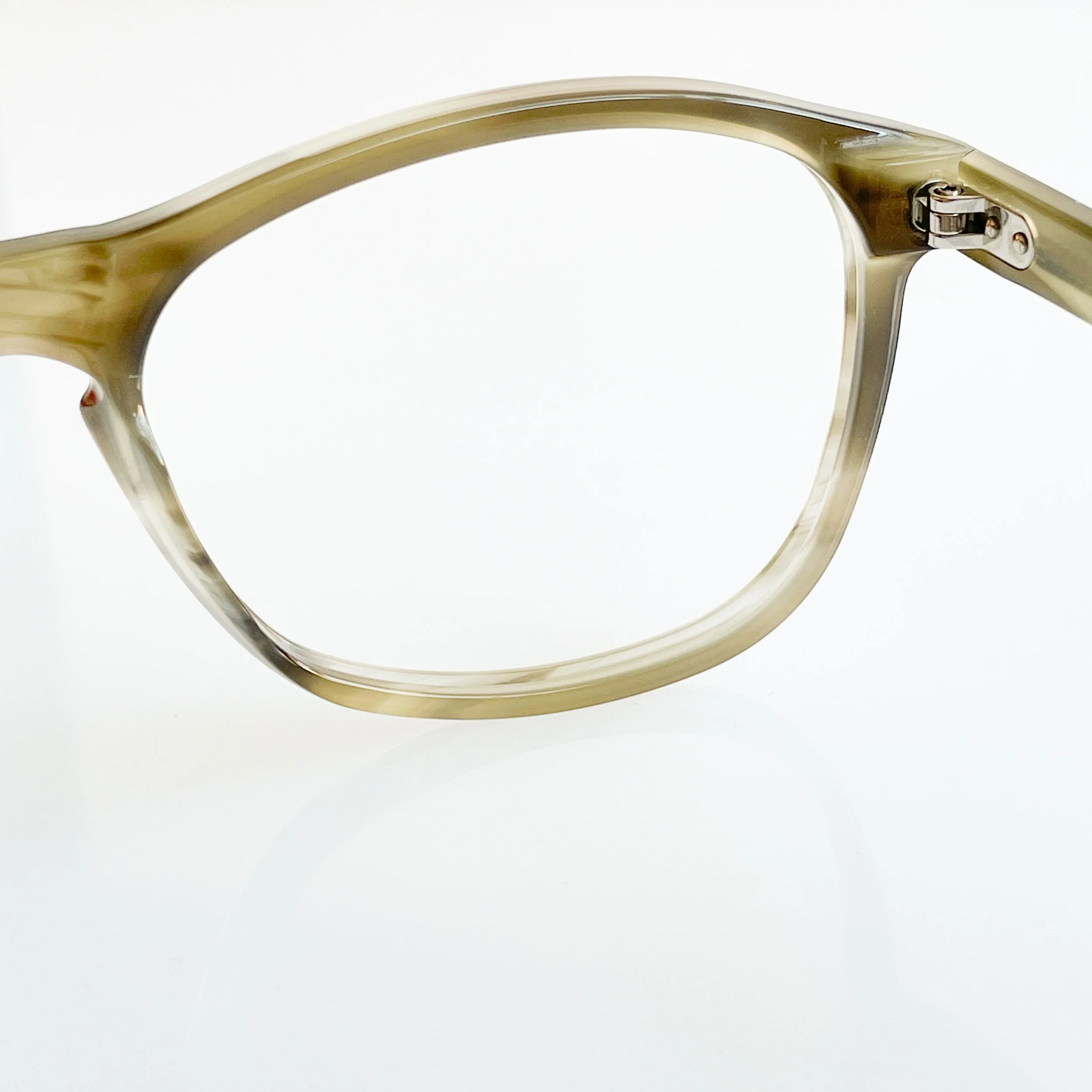 reiz-brekzie-col-148-green-havanna-zeiss-lenses-near-me-5.jpg