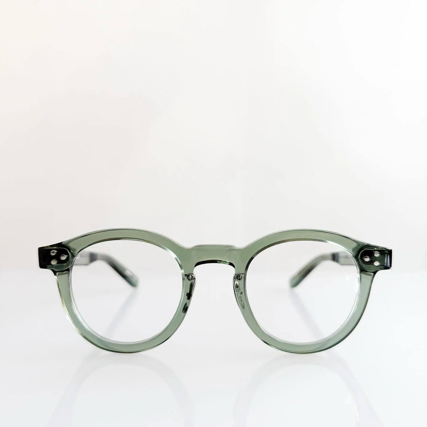 I&rsquo;ve been working diligently to add even more stock to my website, here&rsquo;s a sample of some of my recent acquisitions. Make an appointment and come on by!

#eyewearstyle #yellowsplus #kanekooptical #ienomoto #japaneseeyewear #chicagofashio