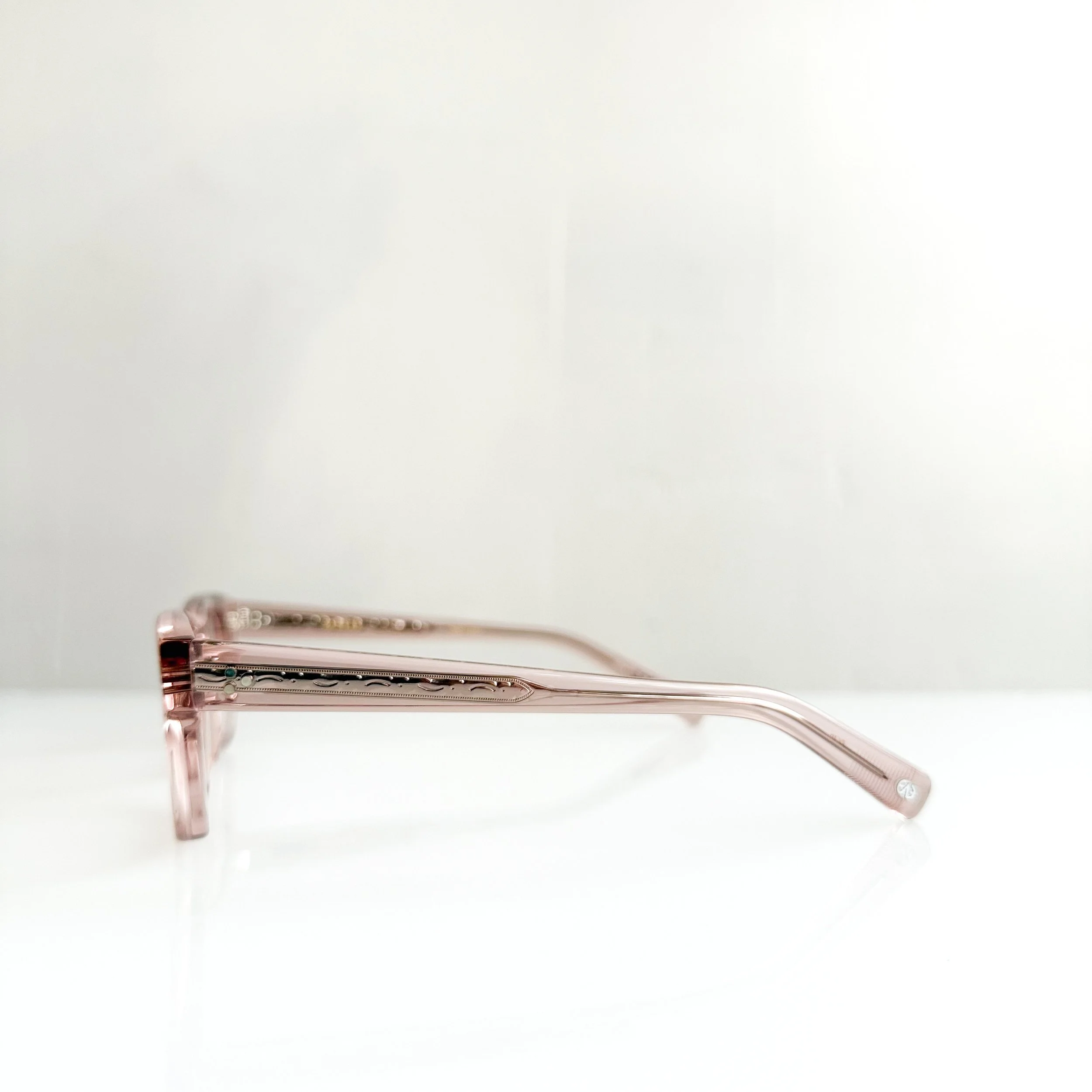 where-to-find-eyevan-7285-eyewear-sullivan-e-pgpk-pink-4.jpg