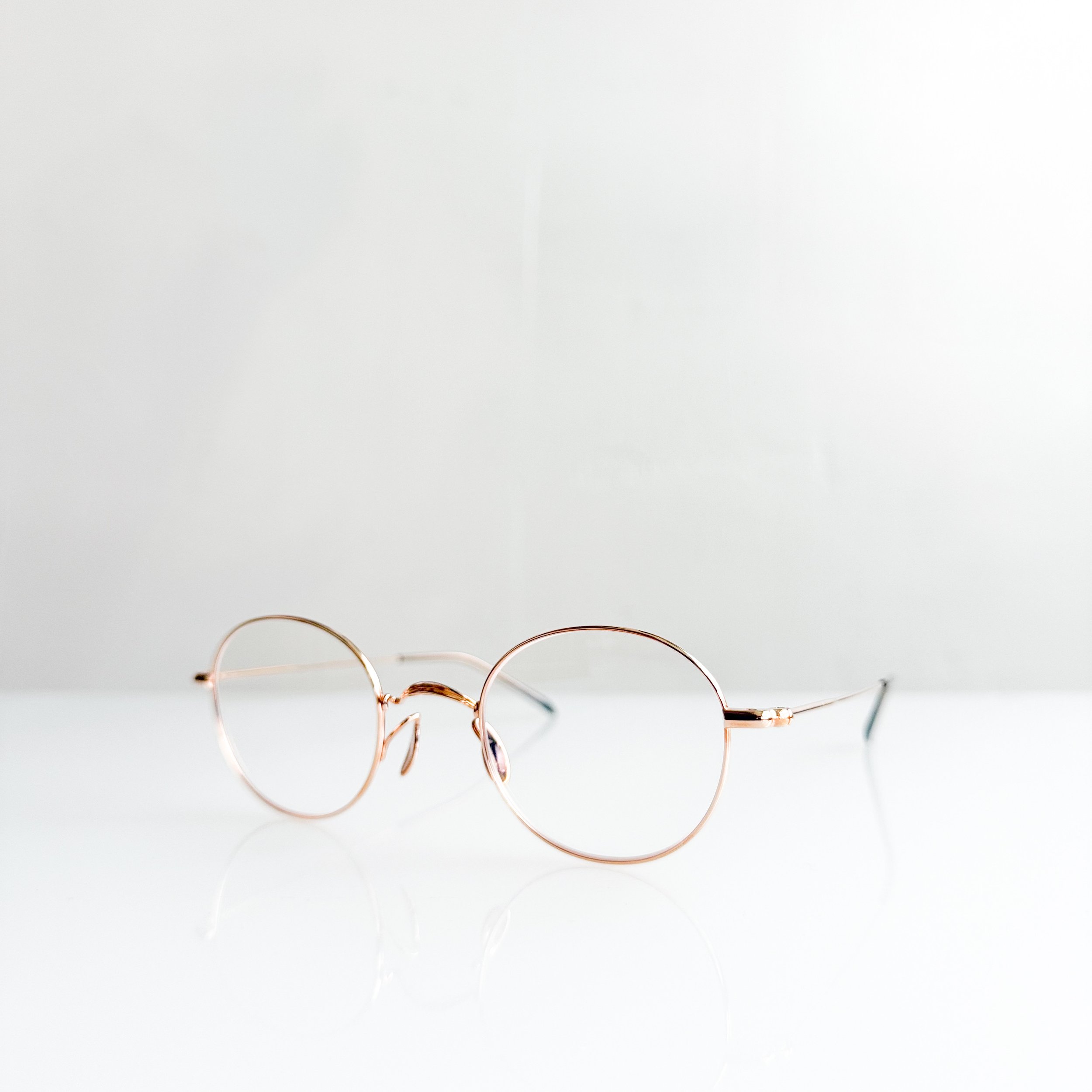 yuichi-toyama-tomoe-u-133-col-5-pink-gold-rose-gold-glasses-2.jpg