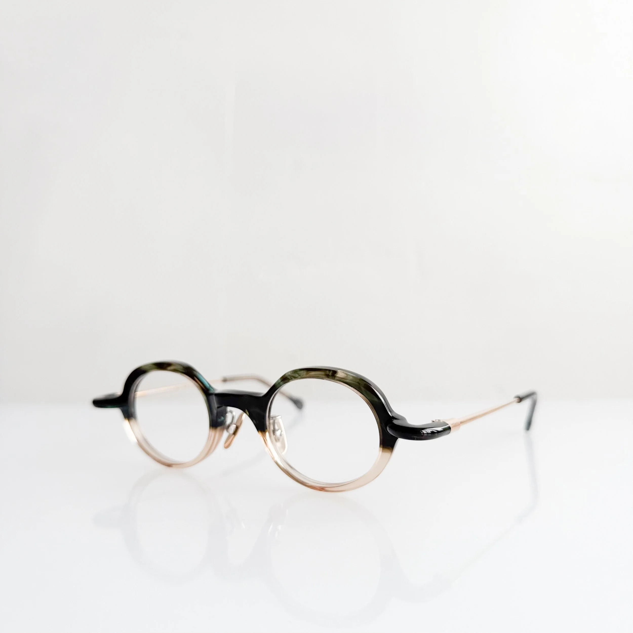 factory900-x-viorou-eyewear-coro-col-739-green-tan-two-tone-2.jpg