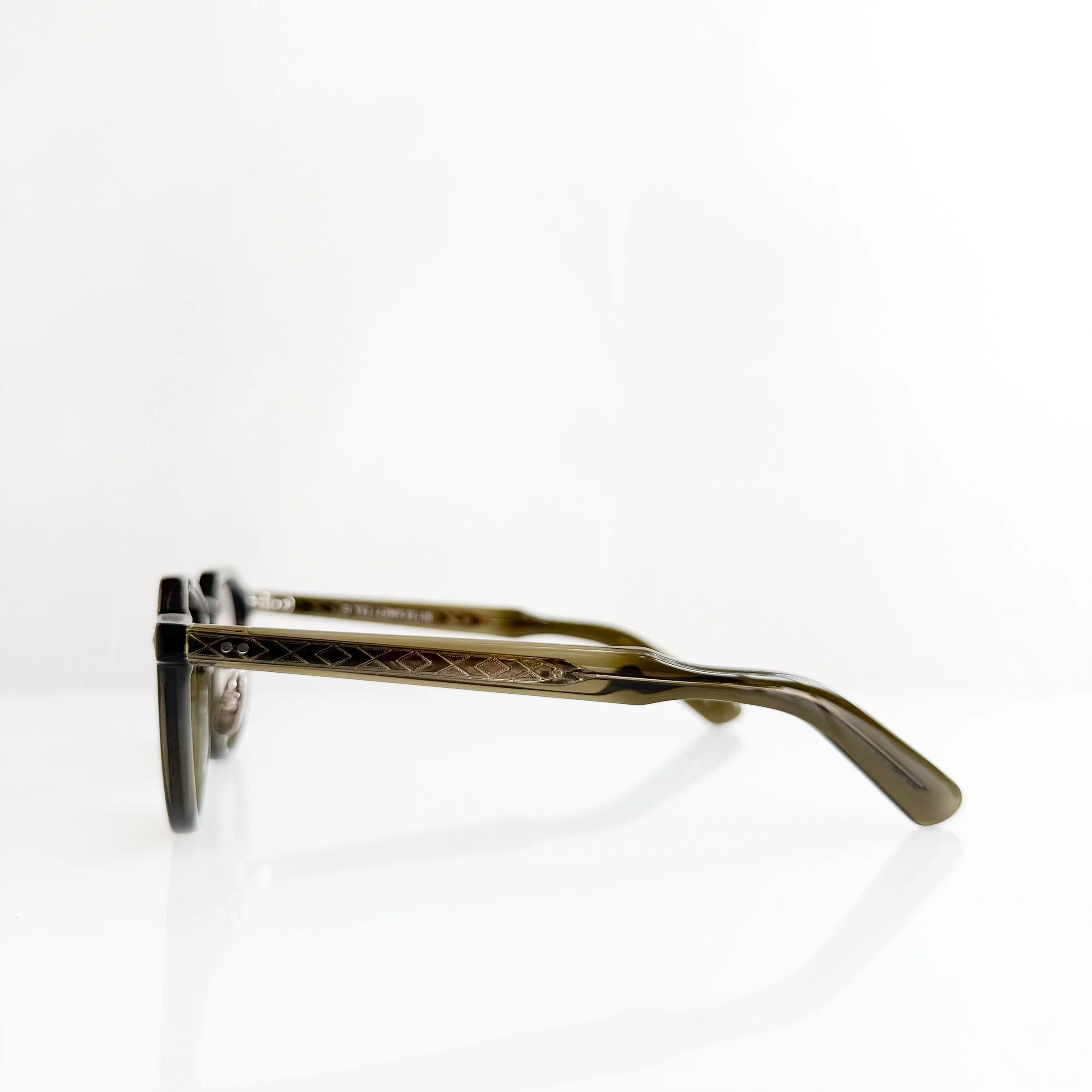 yellows-plus-blake-c529-harrods-green-crown-panto-glasses-3.jpg