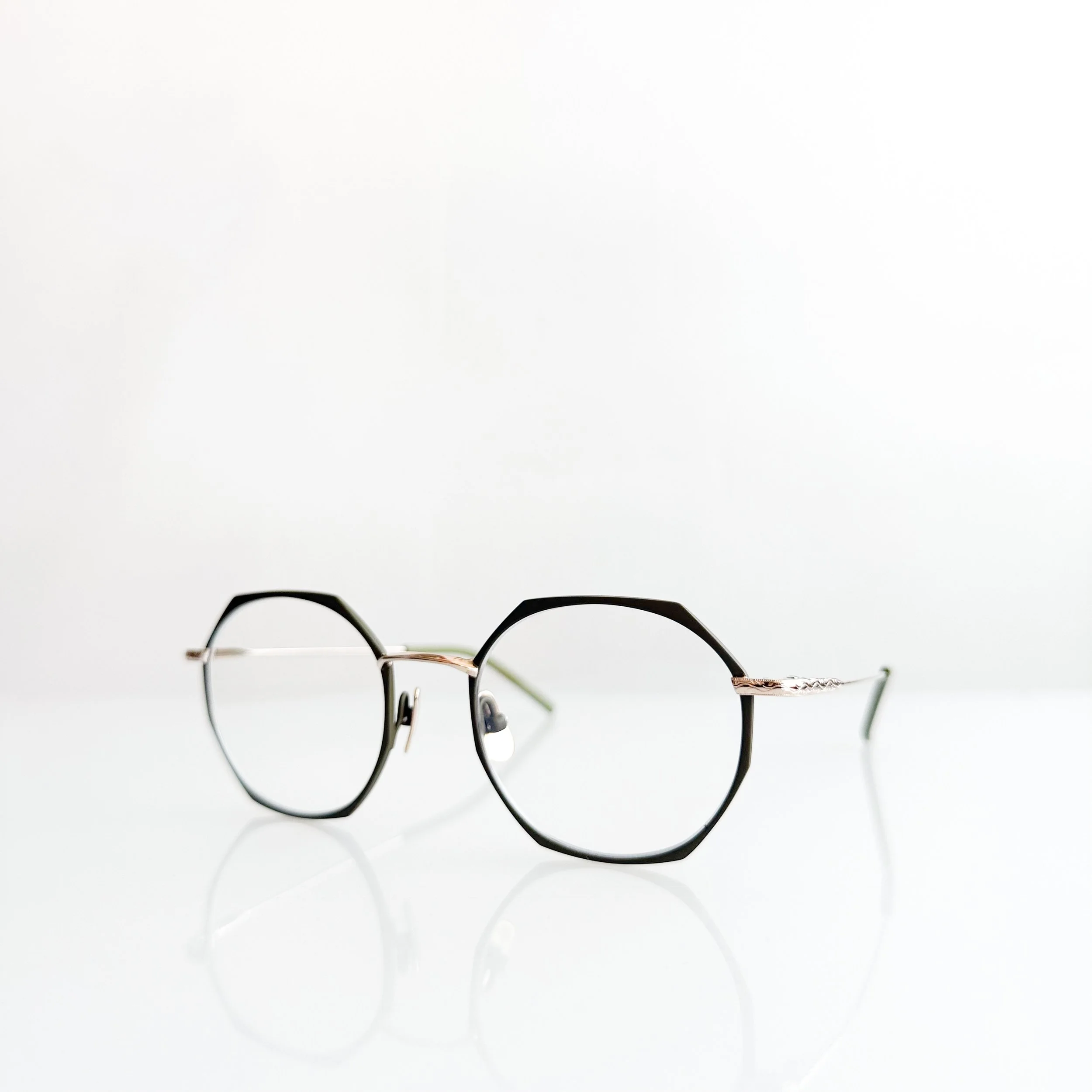 yellows-plus-maggy-25g-matt-elm-green-gold-masunaga-glasses-3.jpg