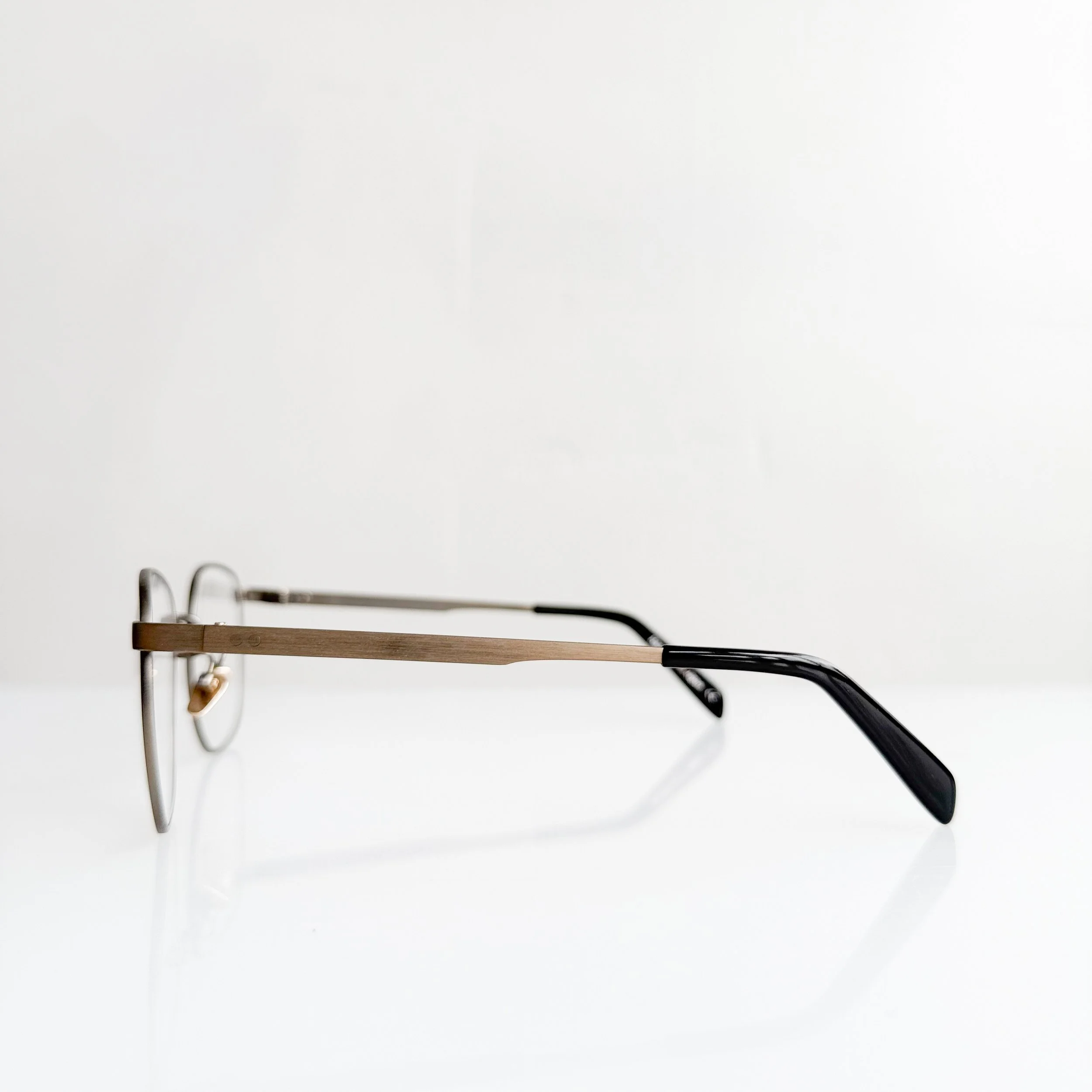 lab-rabbit-bacchanal-matte-bronze-niche-eyewear-brands-3.jpg