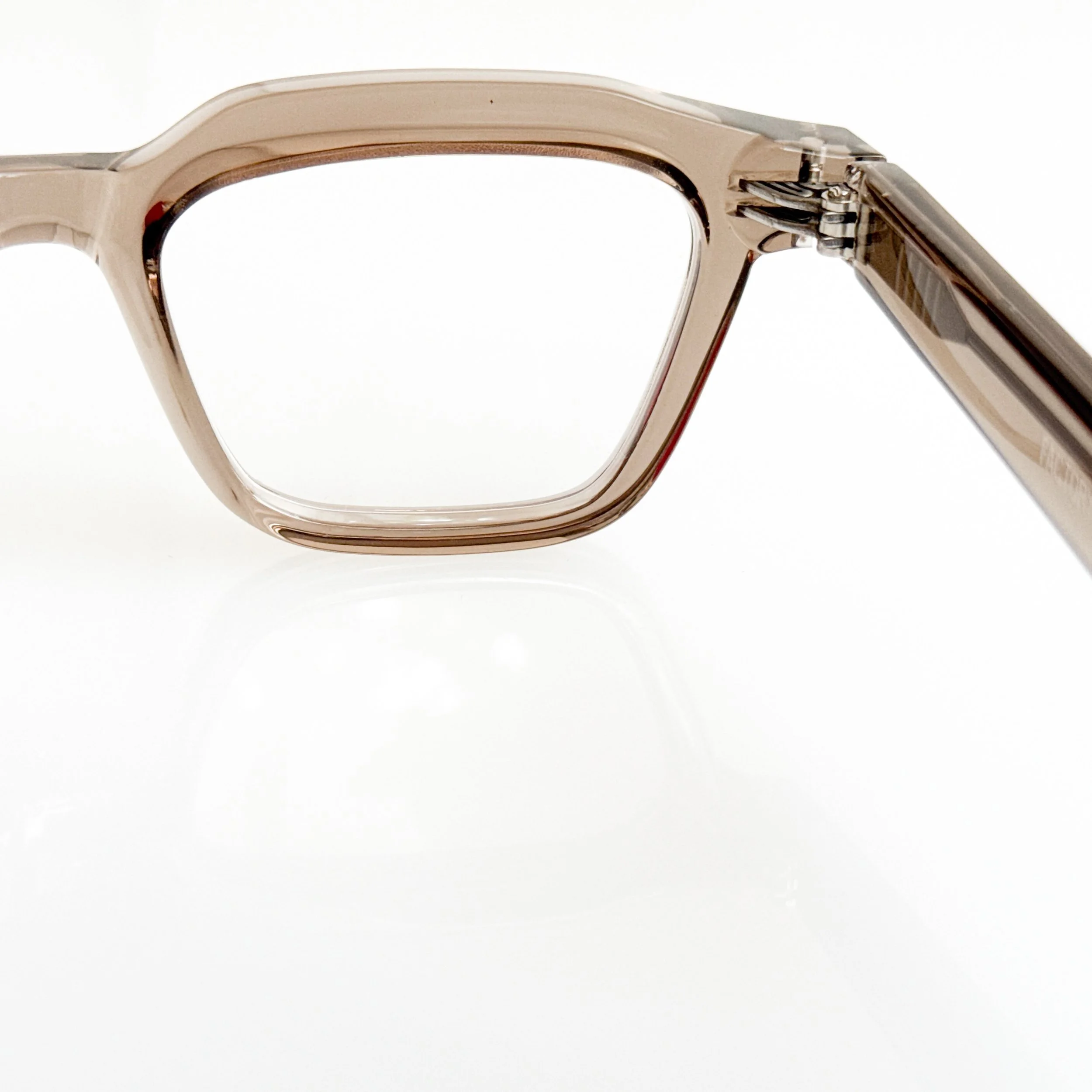 factory-900-retro-rf-073-col-897-greige-modern-glasses-women-4.jpg
