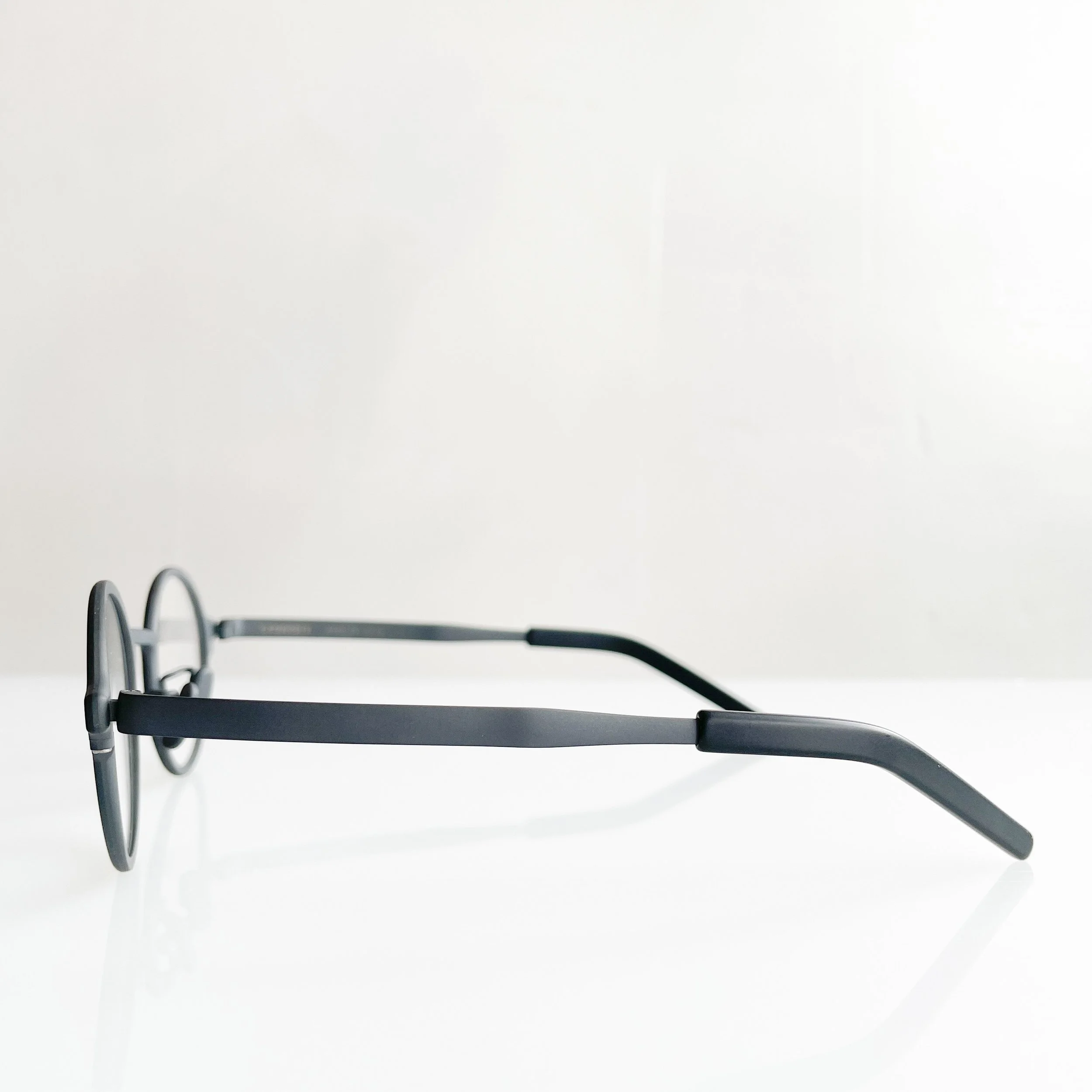 i-enomoto-ie-009-bk-matte-black-cool-eyeglasses-for-men-3.jpg
