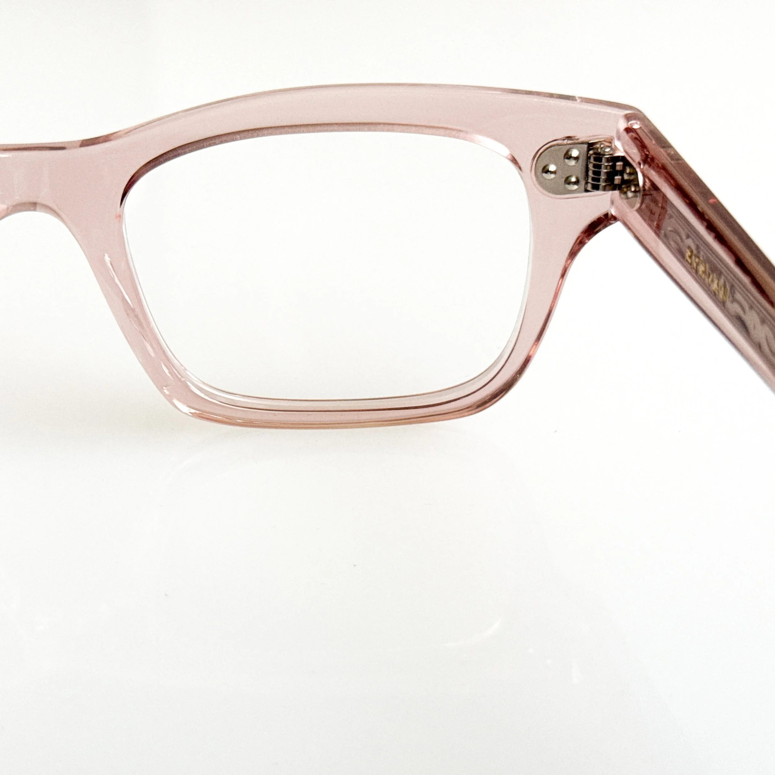 where-to-find-eyevan-7285-eyewear-sullivan-e-pgpk-pink-5.jpg