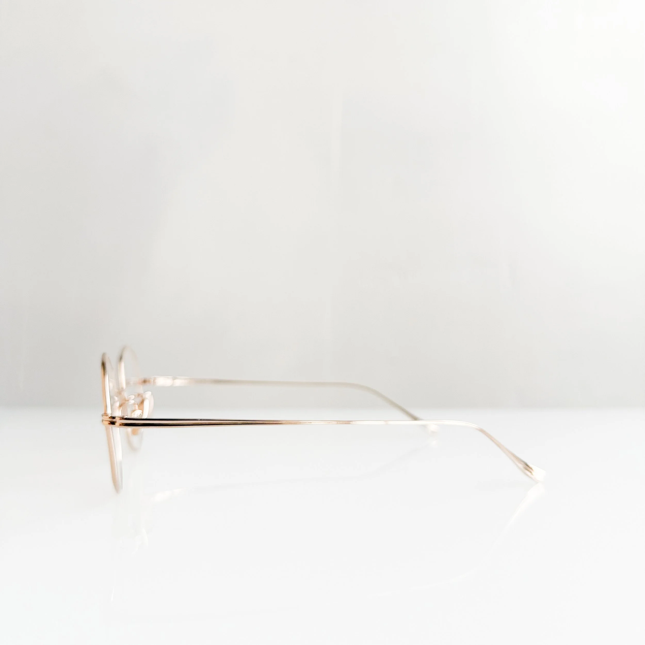 yuichi-toyama-brandt-u-147-col-3-gold-octagonal-glasses-4.jpg