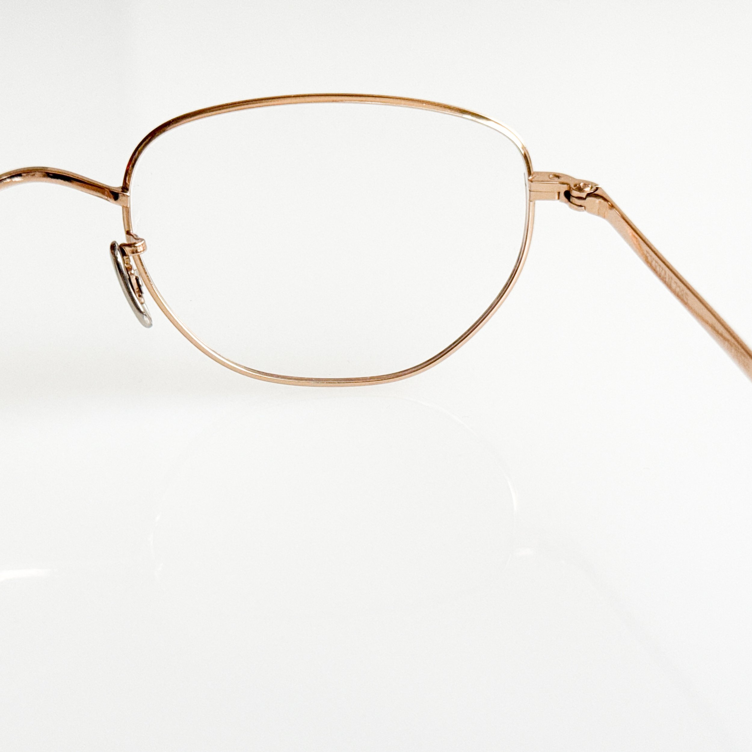 eyevan-7285-161-48-c-900-dark-gold-oval-glasses-frames-4.jpg