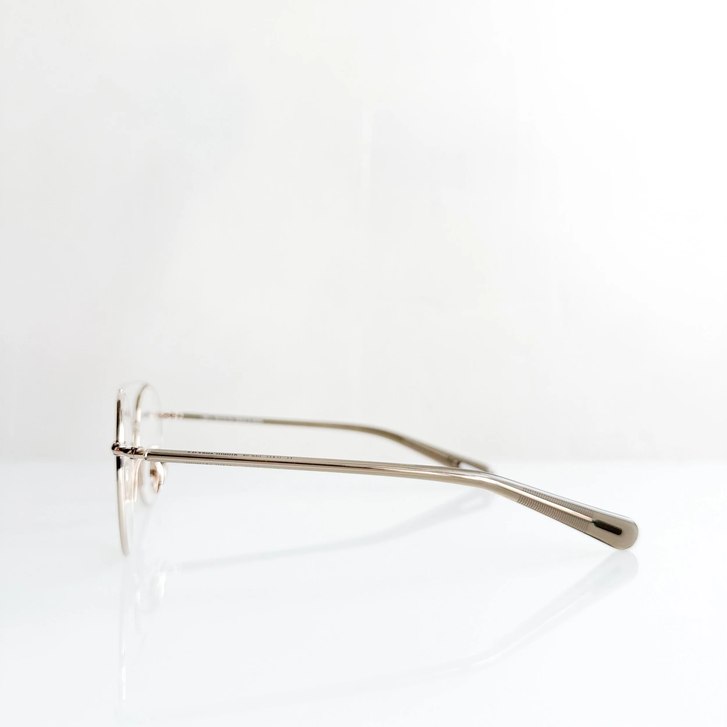 yuichi-toyama-aaron-u-177-col-1-white-gold-stockist-chicago-3.jpg