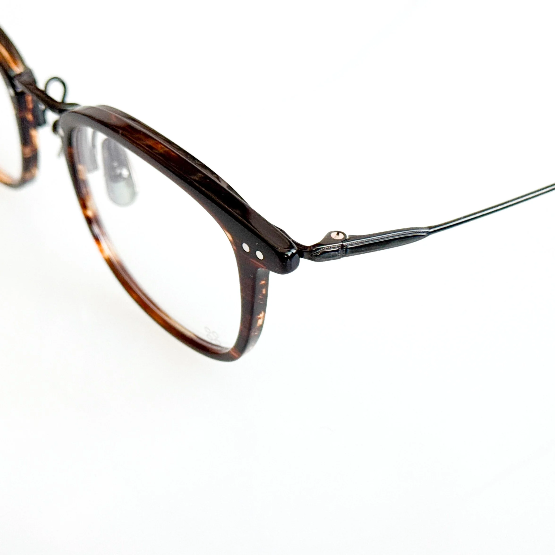 yellows-plus-warren-c453bk-delicated-demi-black-masunaga-5.jpg