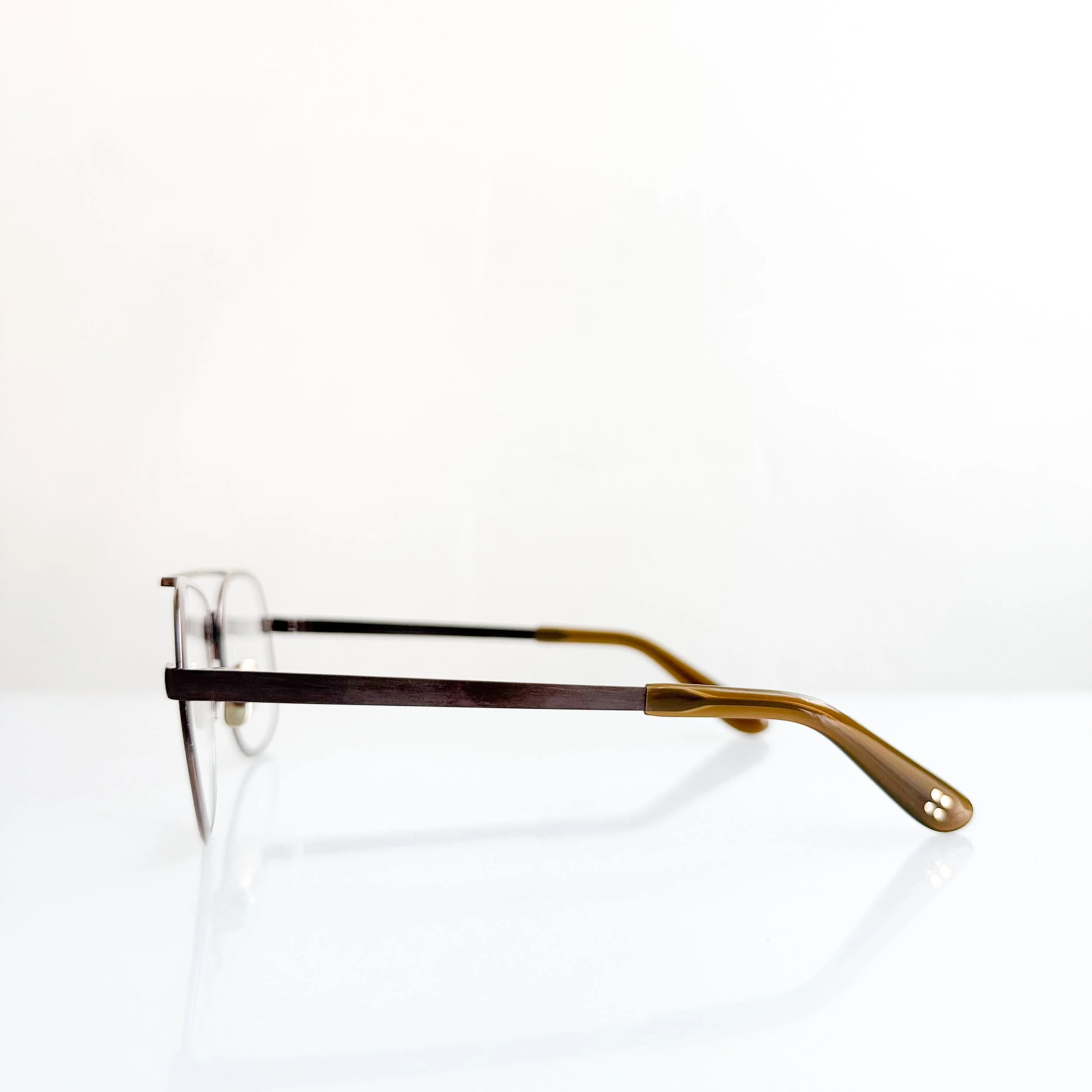 yellows-plus-lionel-c8-dark-copper-aviator-glasses-masunaga-3.jpg