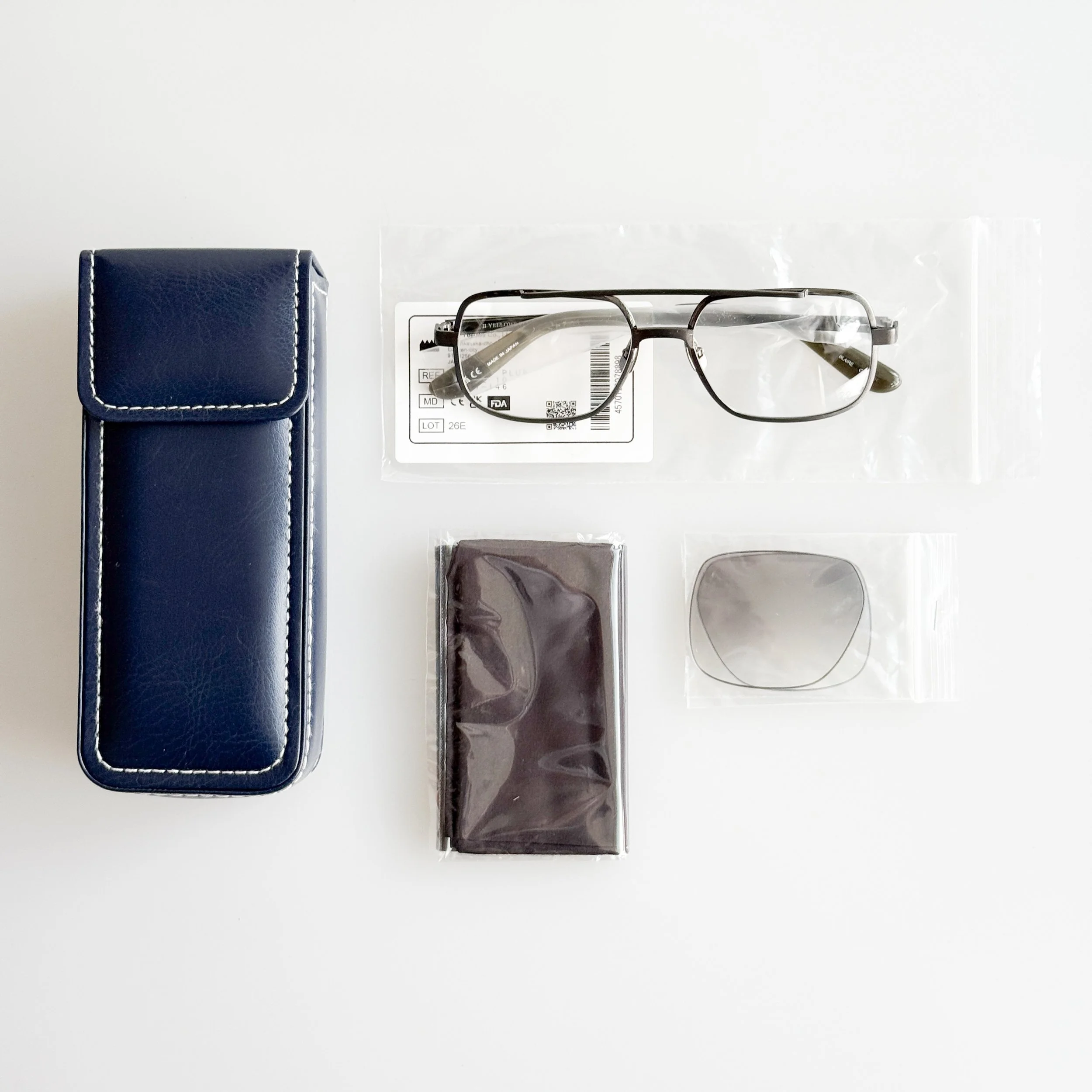 yellows-plus-blaire-c-10-gunmetal-grey-pilot-aviator-glasses-6.jpg