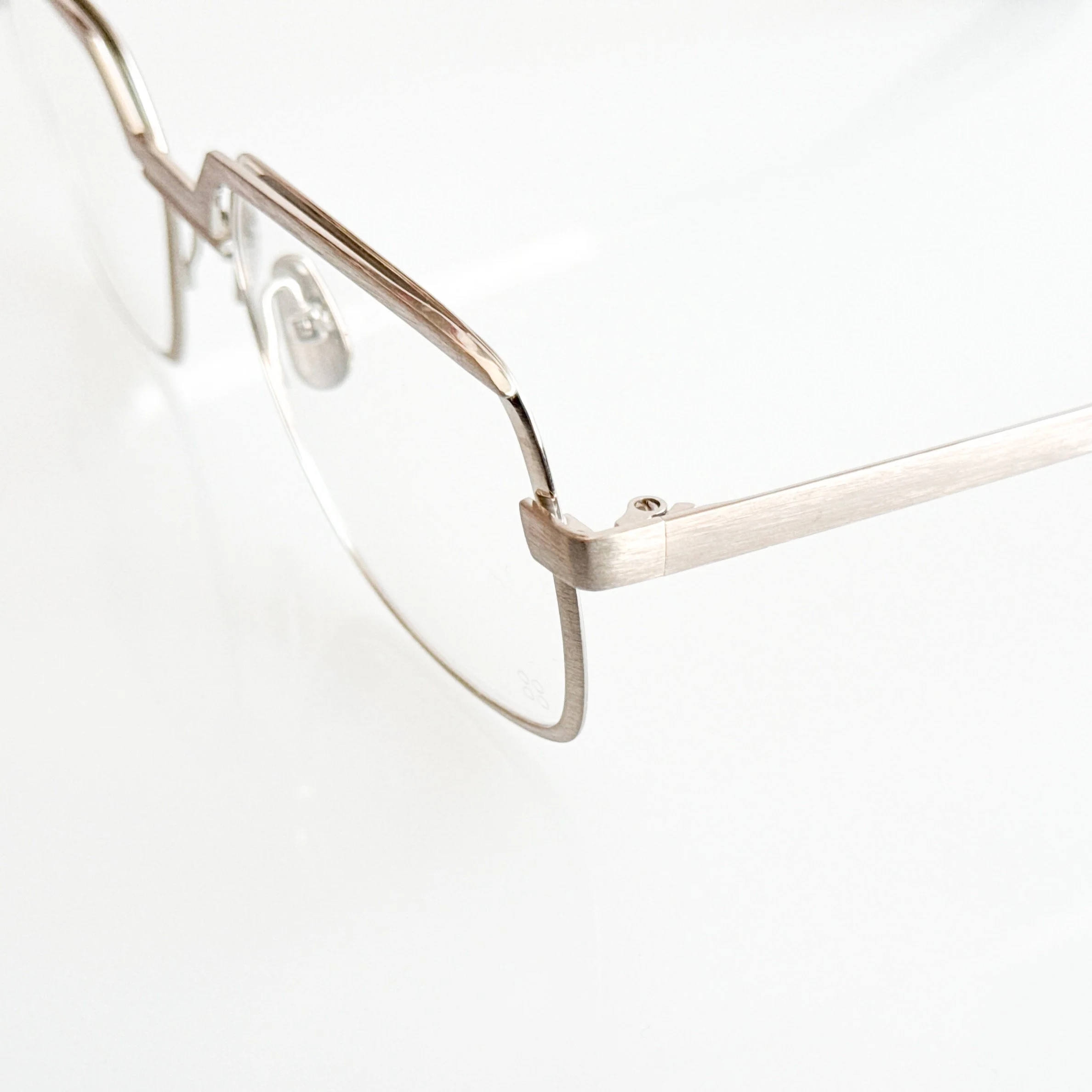 yellows-plus-hudson-c-1-silver-high-end-optical-chicago-7.jpg