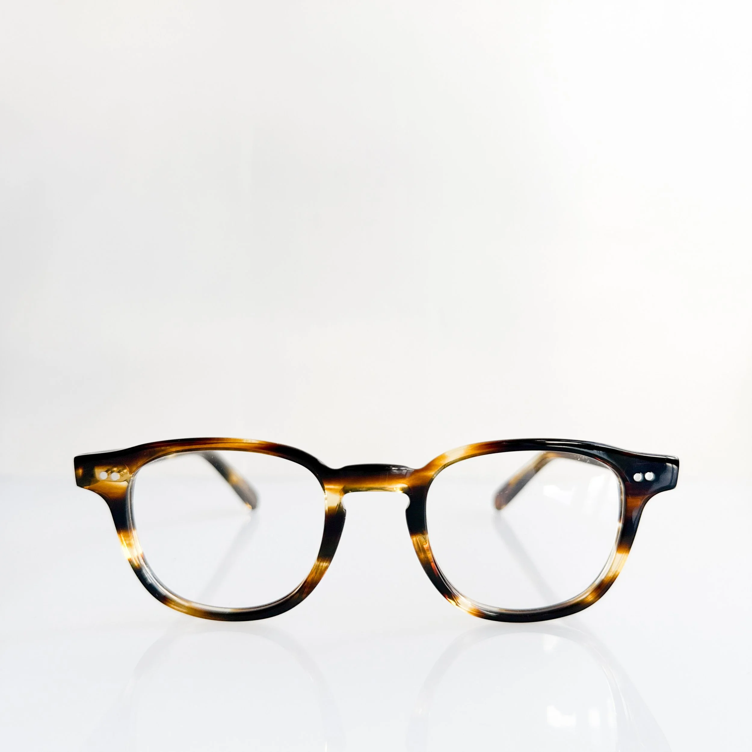 opticianado-402-col-tg-high-end-stylish-funky-eyewear-shops.jpg