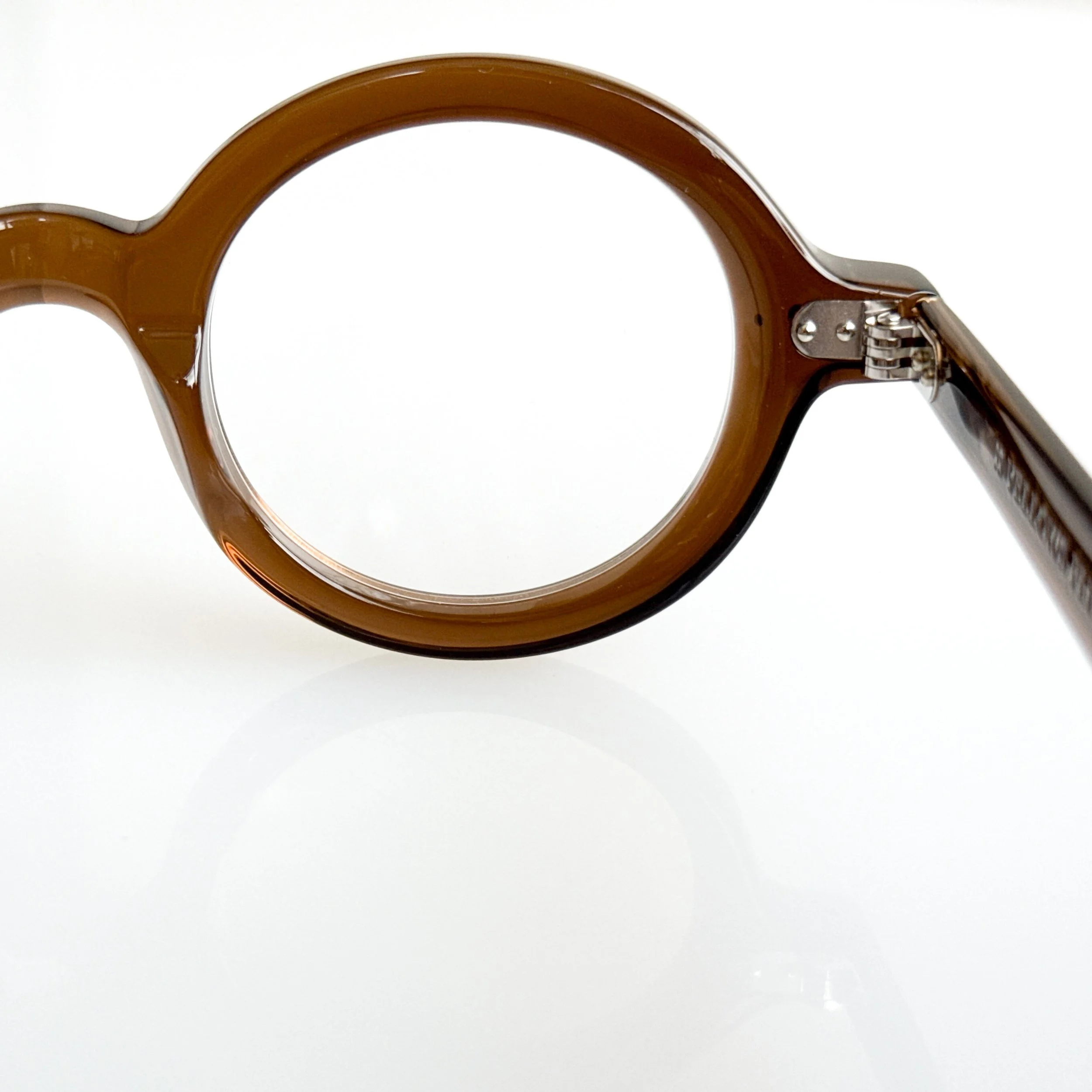 yellows-plus-connor-c234-crystal-brown-david-hockney-glasses-6.jpg